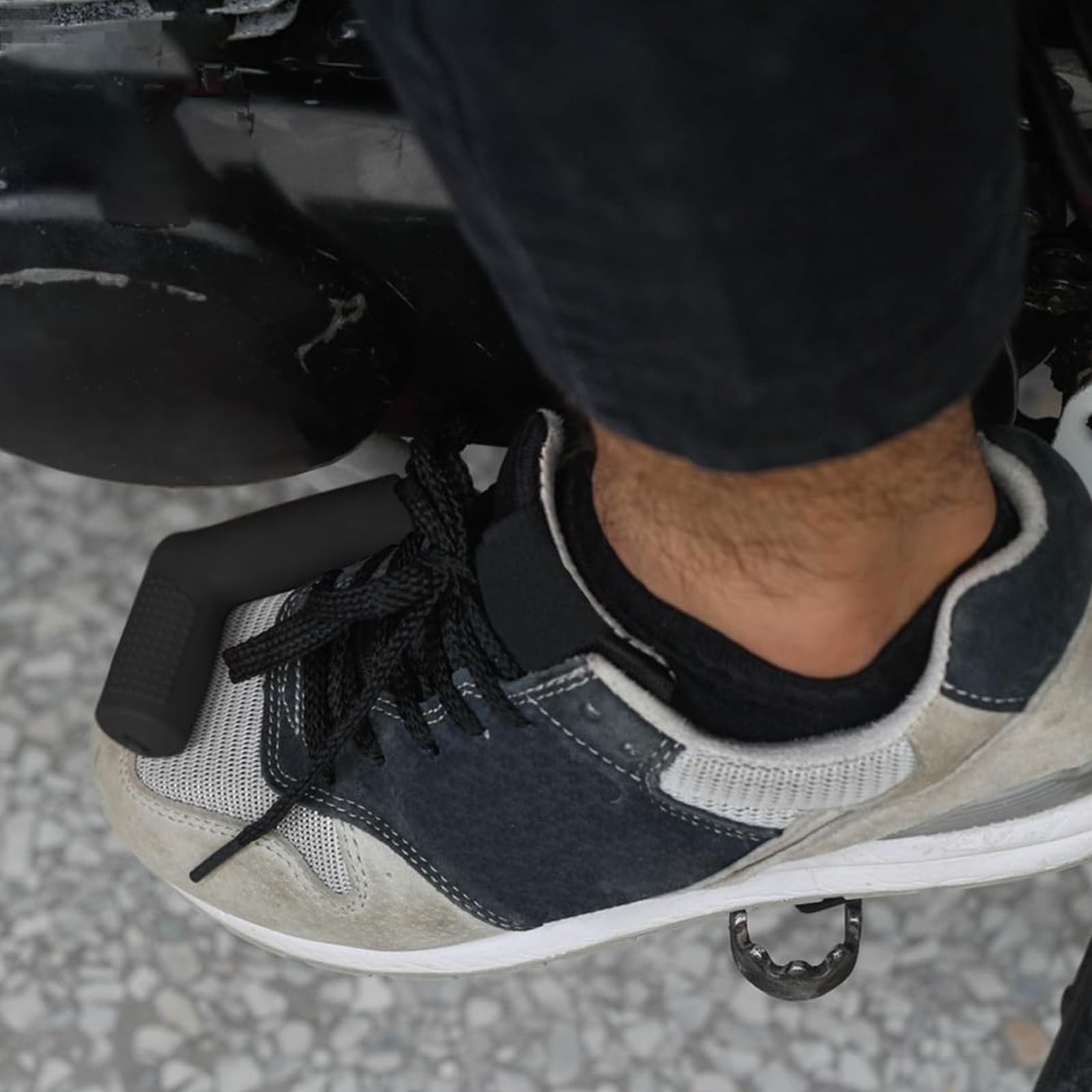 4 Pezzi Proteggi Scarpe per Cambio Moto, Proteggi Scarpe Antiscivolo in Silicone Nero Universale Gommino Leva Cambio Moto