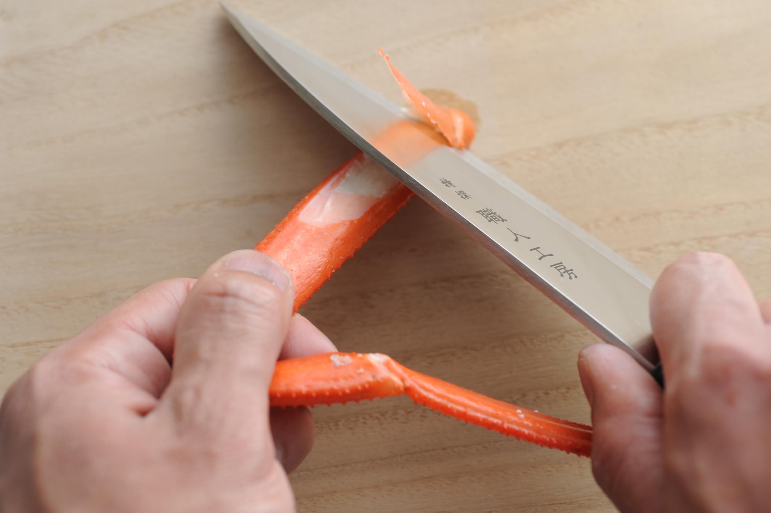 Amazon｜キッチンツール 出刃包丁 燕三条製造 160mm 刀身が厚く、魚の