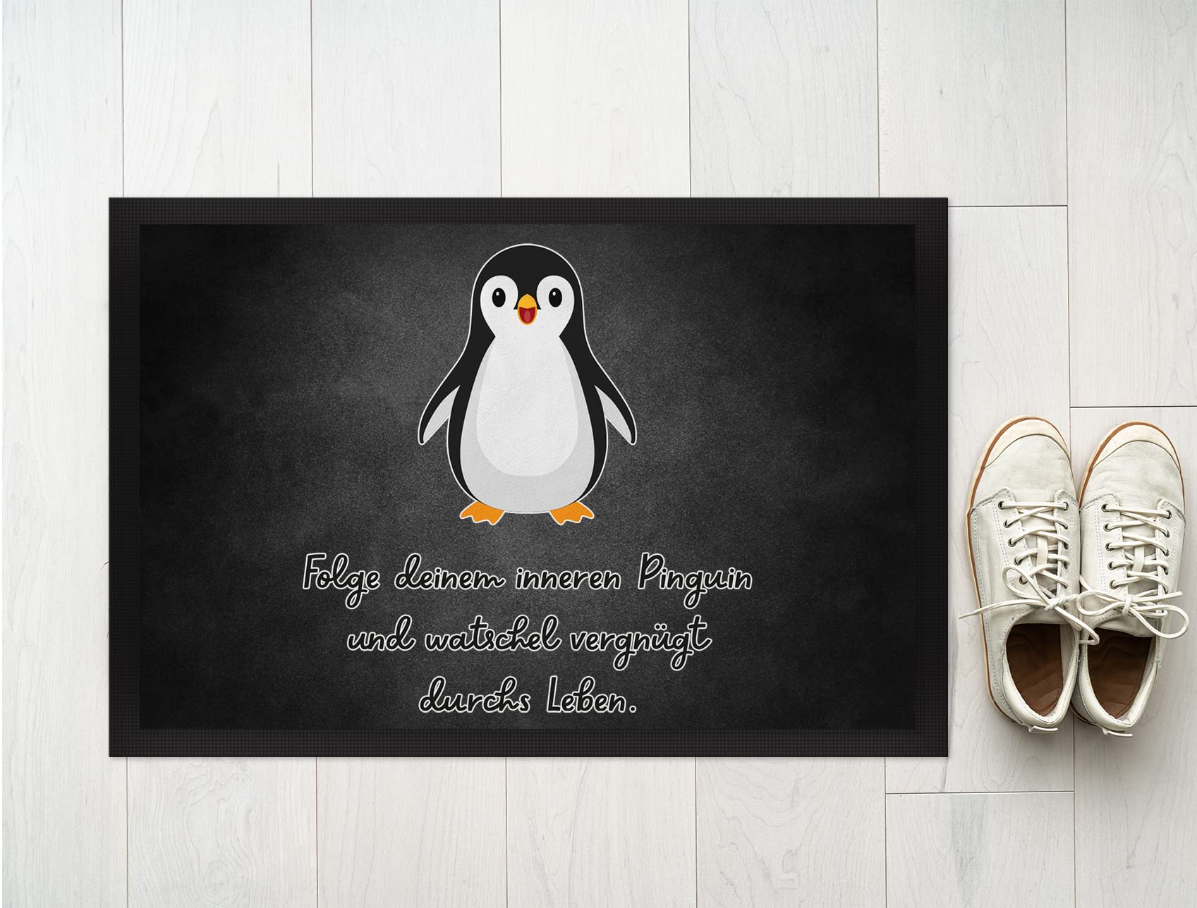 JUNIWORDS Fußmatte, Folge deinem inneren Pinguin und watschel vergnügt durchs Leben, 75 x 50 cm, mit Gummirand (1008217)