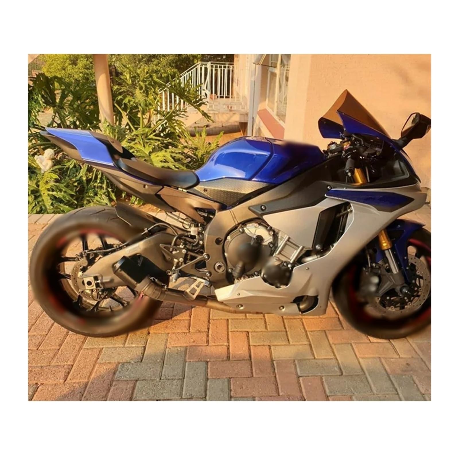 用 MT07 R1 ER6N CBR250R 排気管 36-51mm ユニバーサル