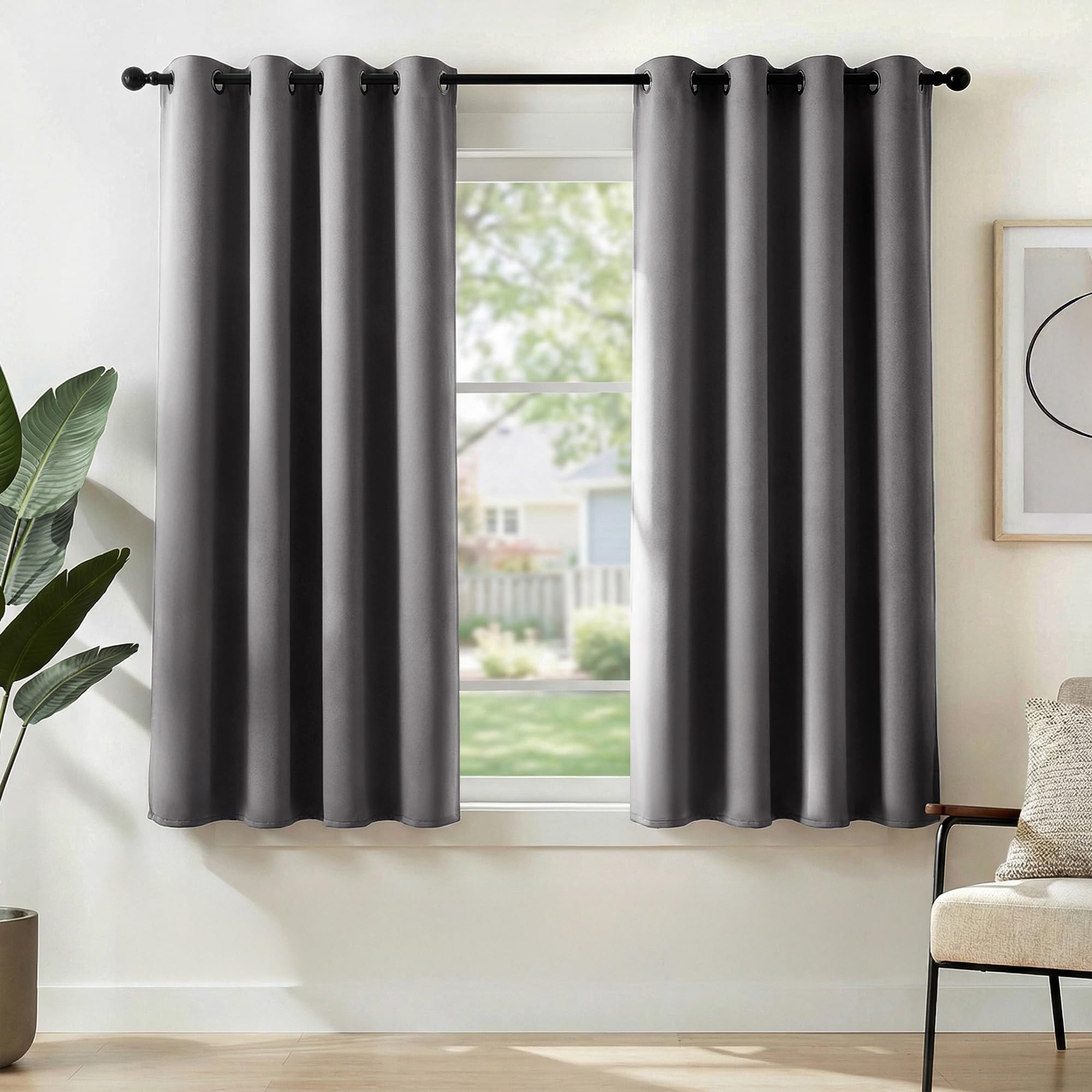 Deconovo Blickdichte Gardinen Ösen Vorhänge Blackout Curtain Verdunkelungsvorhang gegen Kälte Thermogardinen für Wohnzimmer Schlafzimmer 2er set