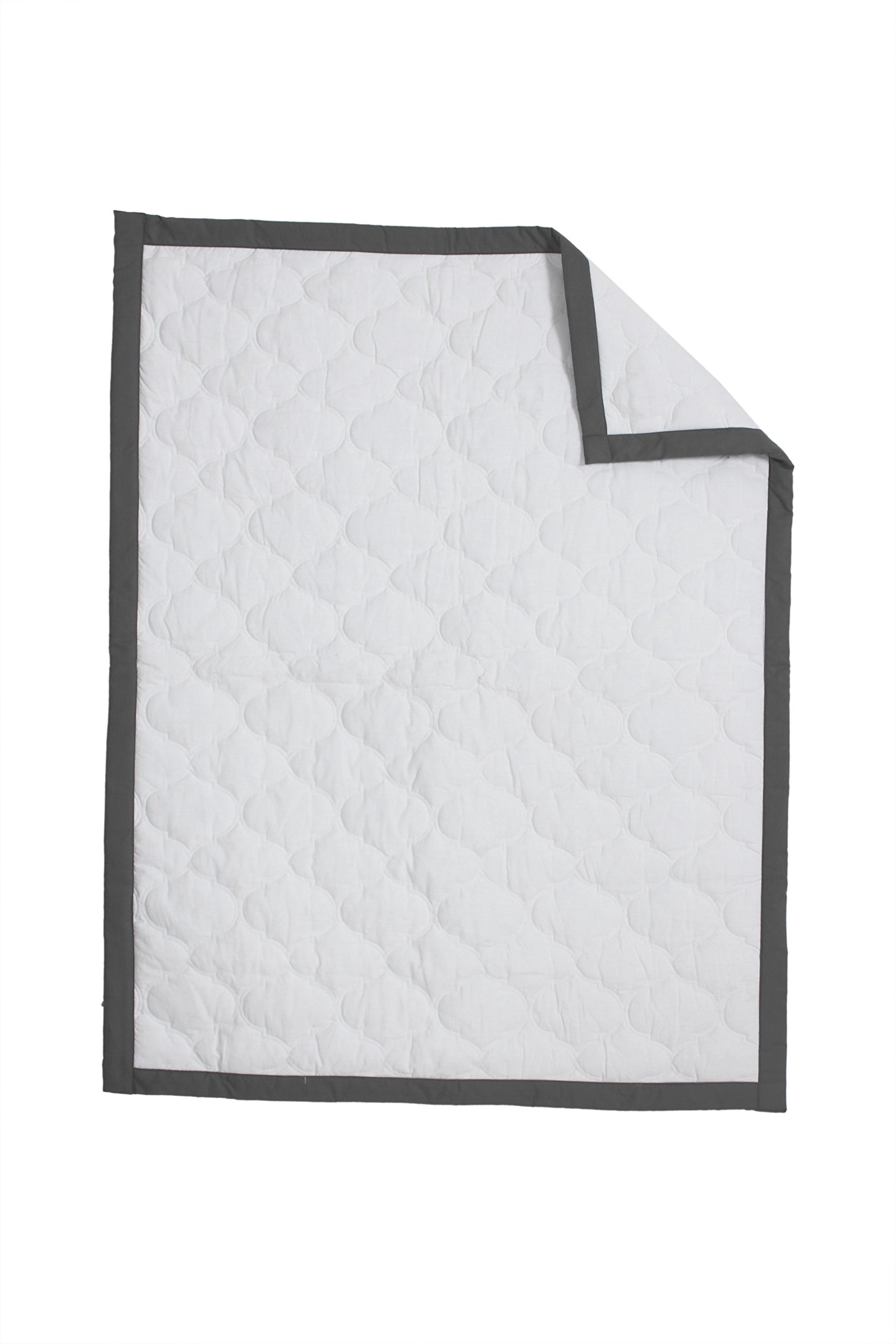Bacati - MixNMatch Morocan Tiles Quilted Crib Quilt/Play Mat (White/Grey)