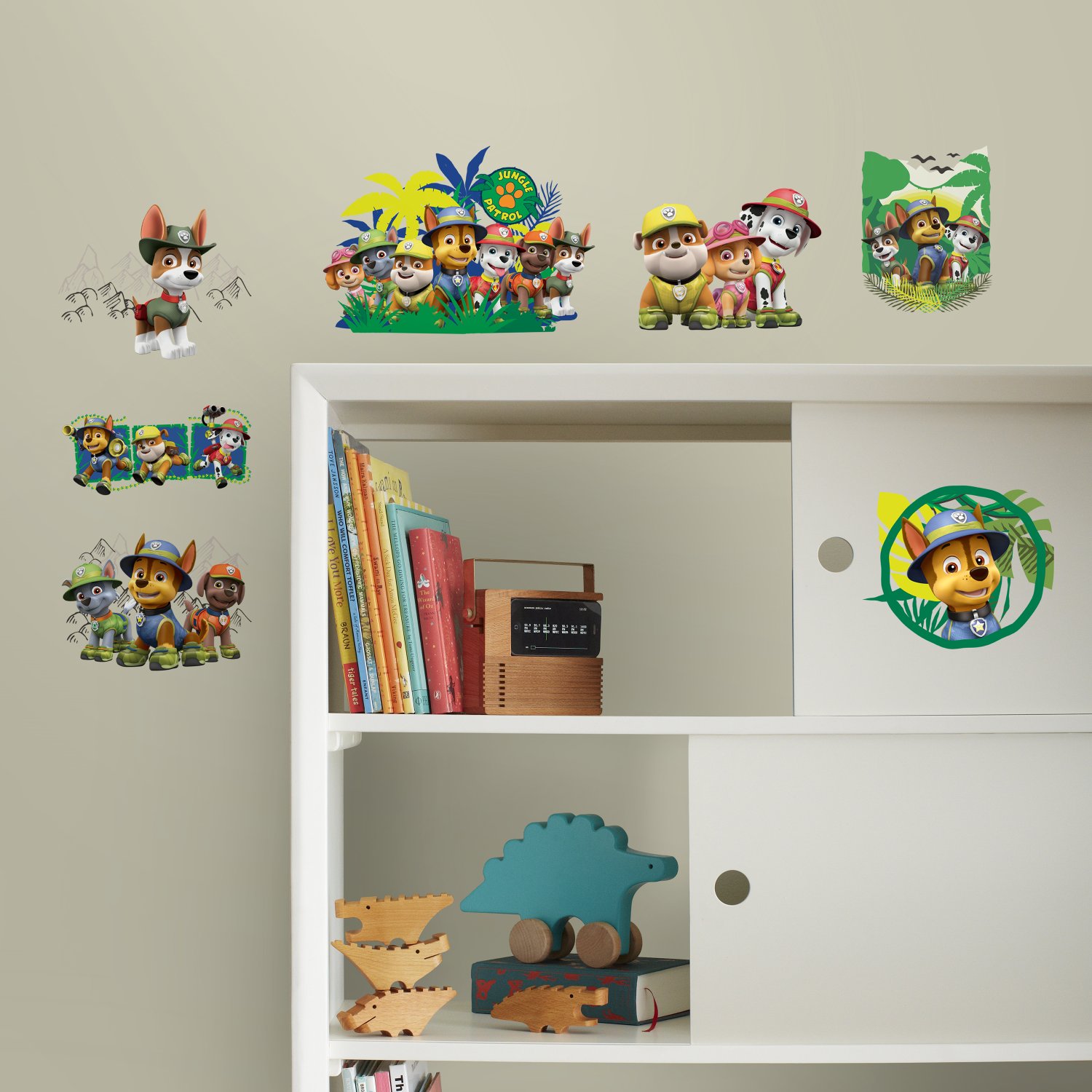 RoomMates RMK3610SCS Paw Patrol Jungle Peel and Stick Wall Decals