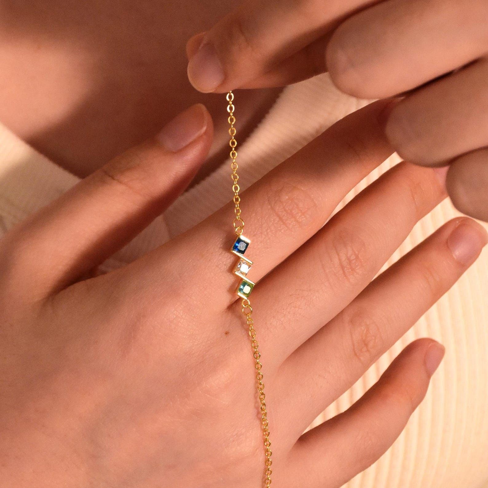 Famiglia bracciale con pietra portafortuna, personalizzato multiplo anniversario compleanno Natale per lei