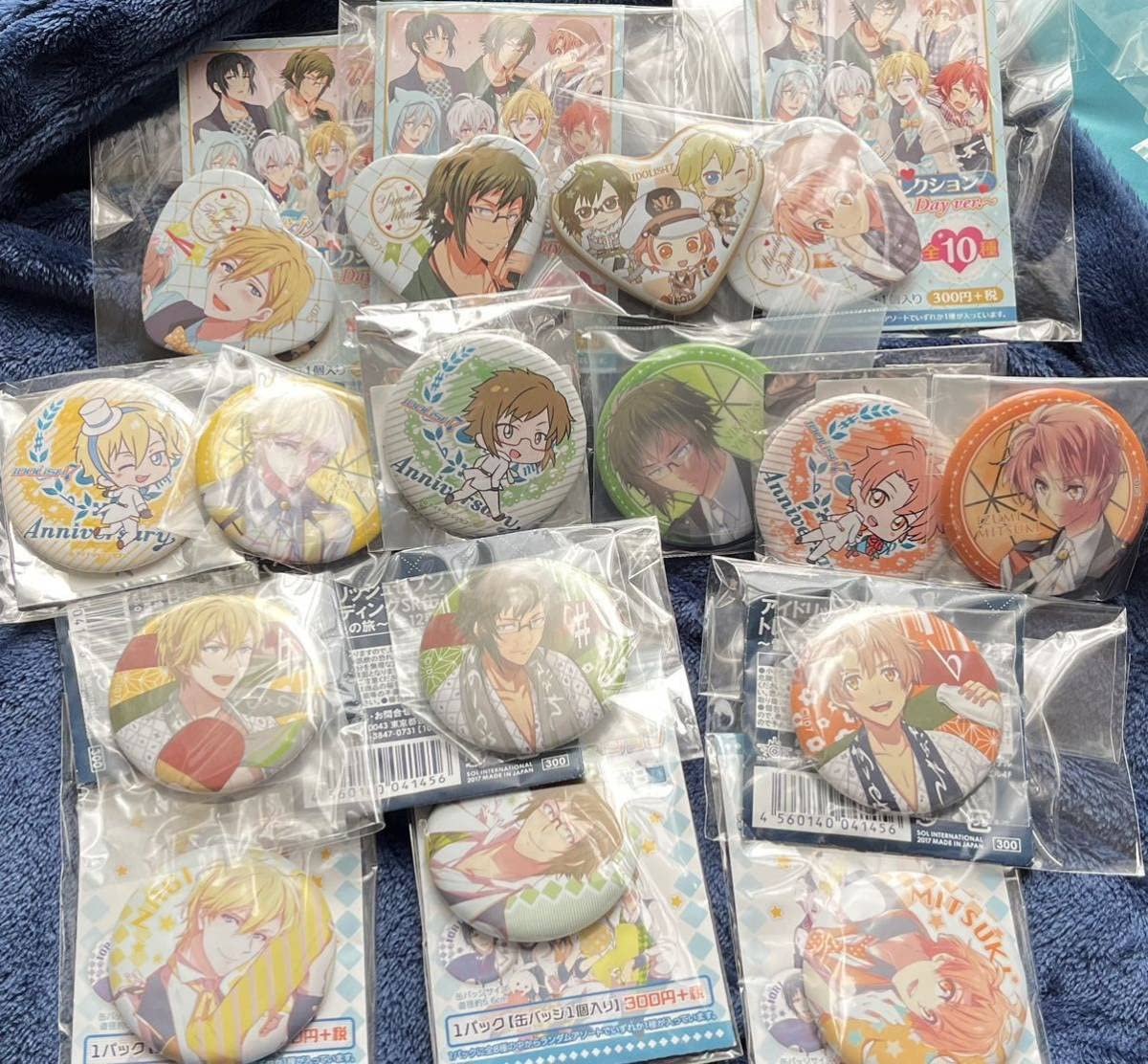 Amazon.co.jp: アイドリッシュセブン ピタゴラトリオ 缶バッジ 16点 