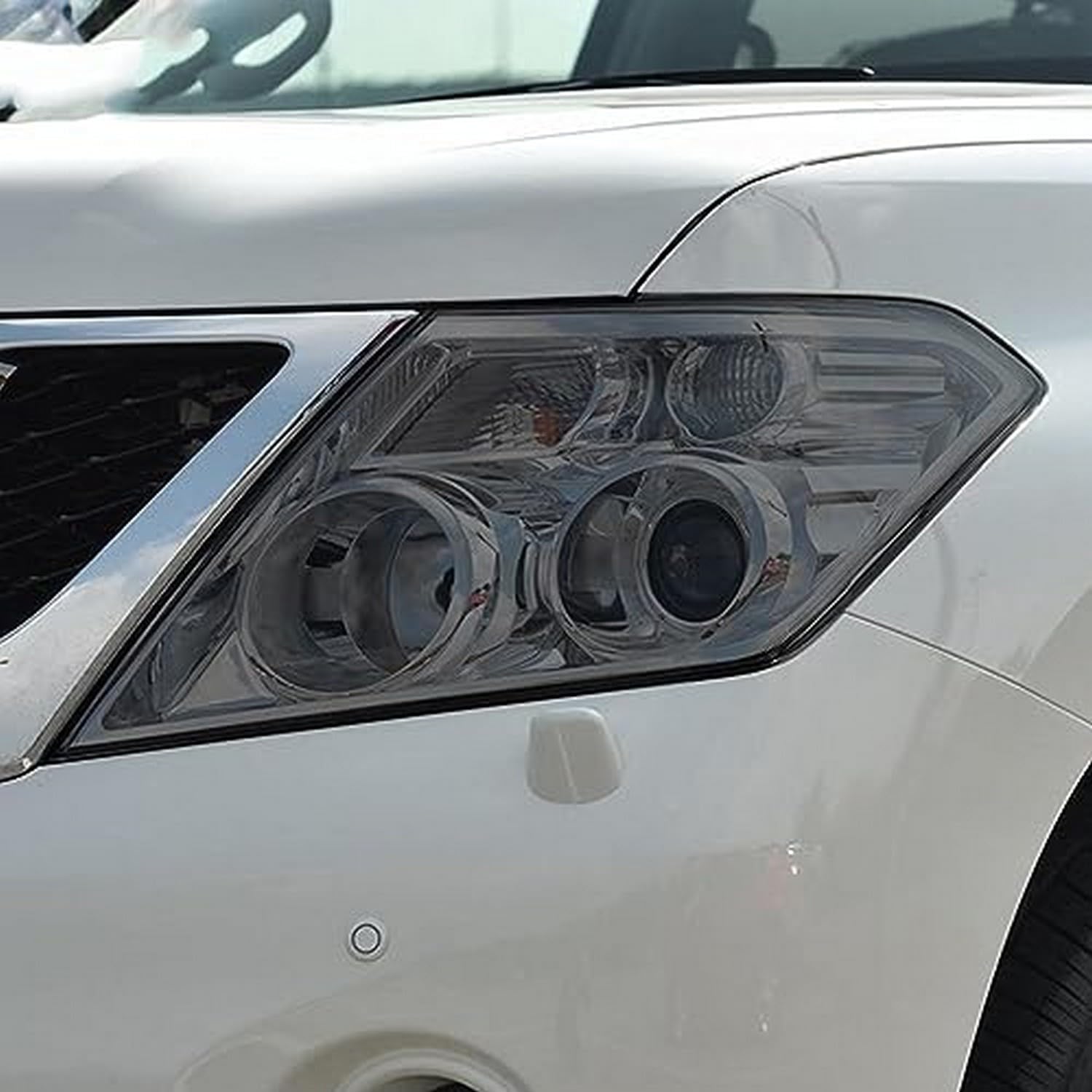 Film phare TPU Nissan Patrol Y62 protection luxe anti-rayures