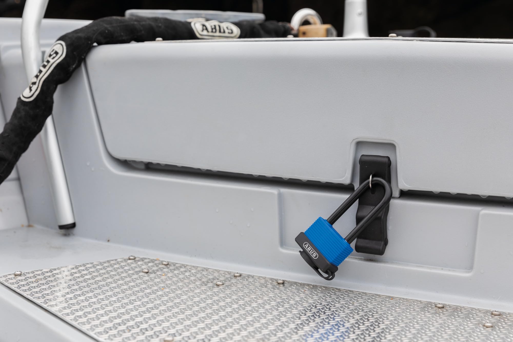 Abus 70IB/45Hb-63 KD azul todo tipo de clima candado de latón con grillete de acero inoxidable llave de 2.5 pulgadas con funda impermeable y diferentes (