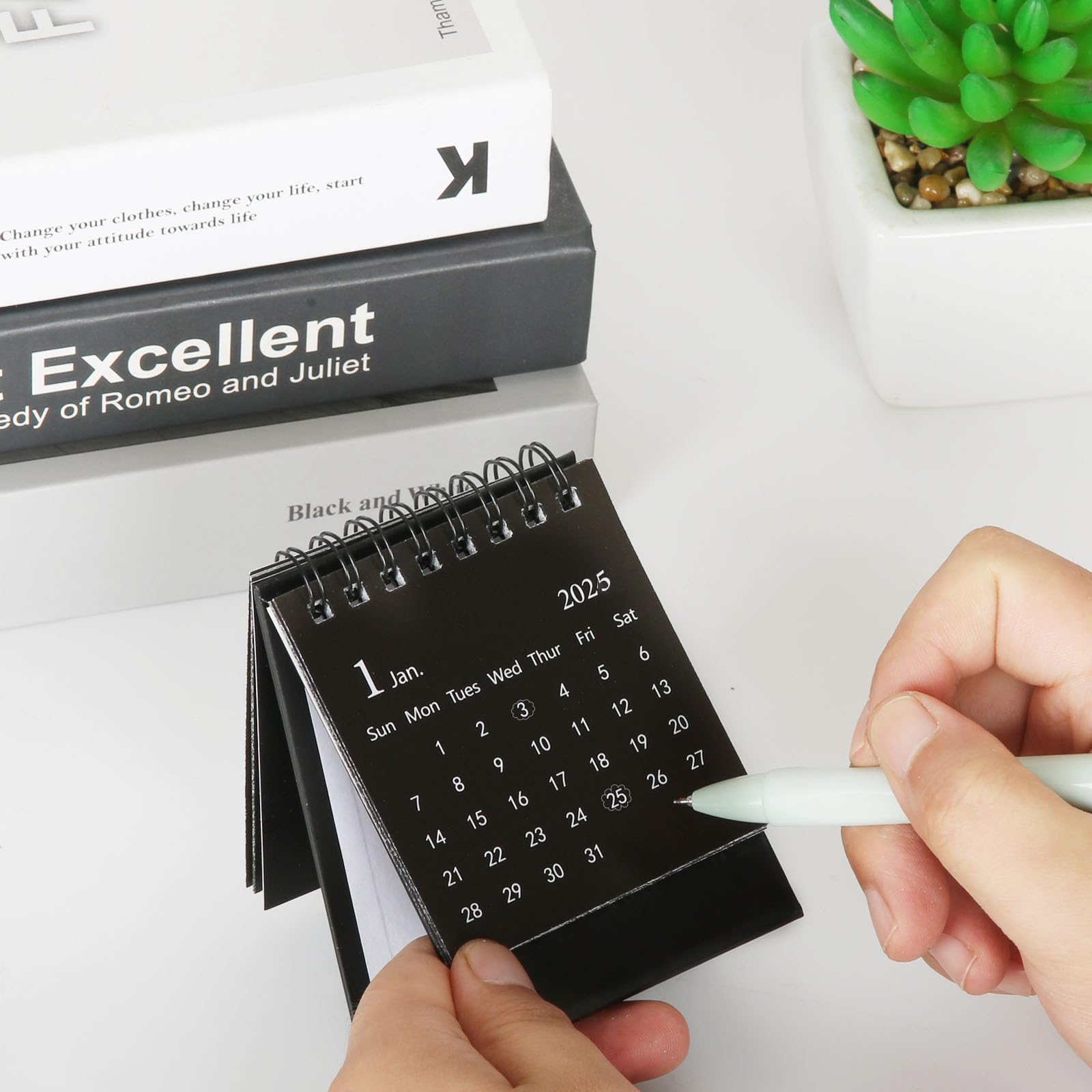 amazon-com-mini-desktop-calendar-2024-2025-juli-2024-to-dec-2025-small-desktop-calendar-for-home-office-school-with-stickers-reminder-of-important-days-black-office-products