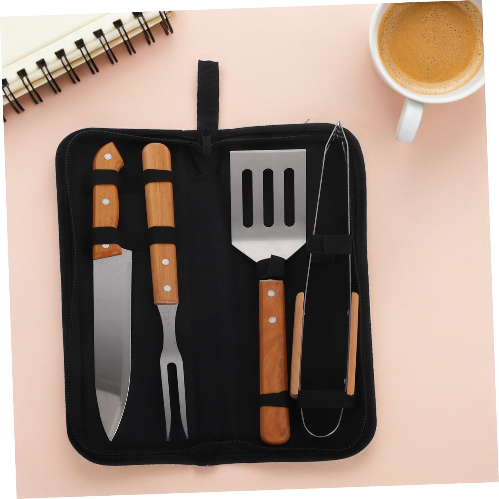 STOBAZA Grillbesteck mit Holzgriff Outdoor Barbecue Werkzeug mit Spatel Zange Fleischschneider Tragbares Grillzubehör mit Praktischem Tragebeutel für Camping und Garten