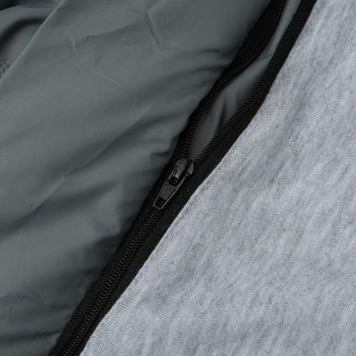YOUTHUP Gilet da Uomo Trapuntato Scaldamuscoli Giacca Leggera Senza Maniche con Cappuccio Gilet da Esterno