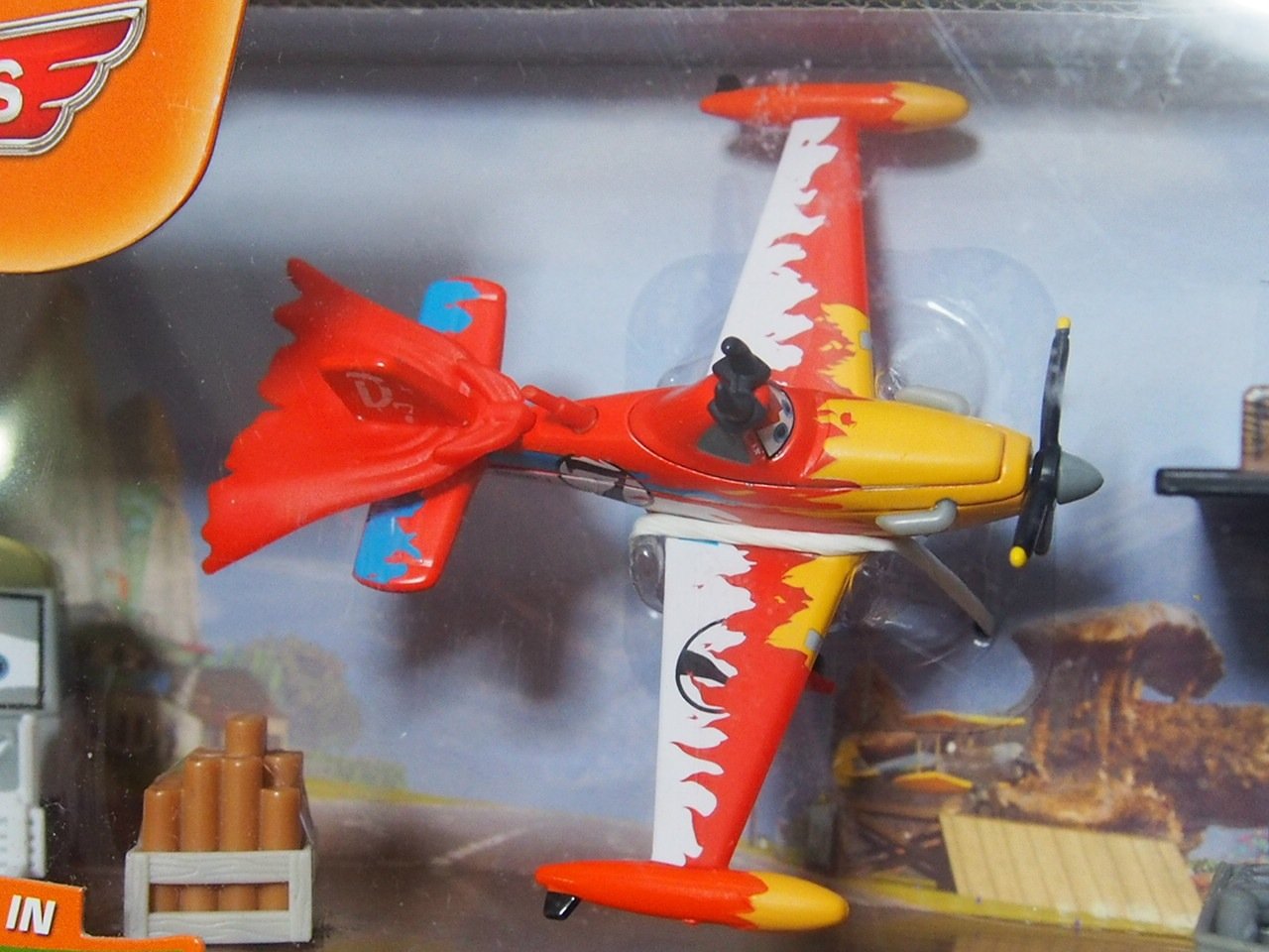 Amazon.com: Disney Planes Vitaminamulch Gift Pack : Toys & Games