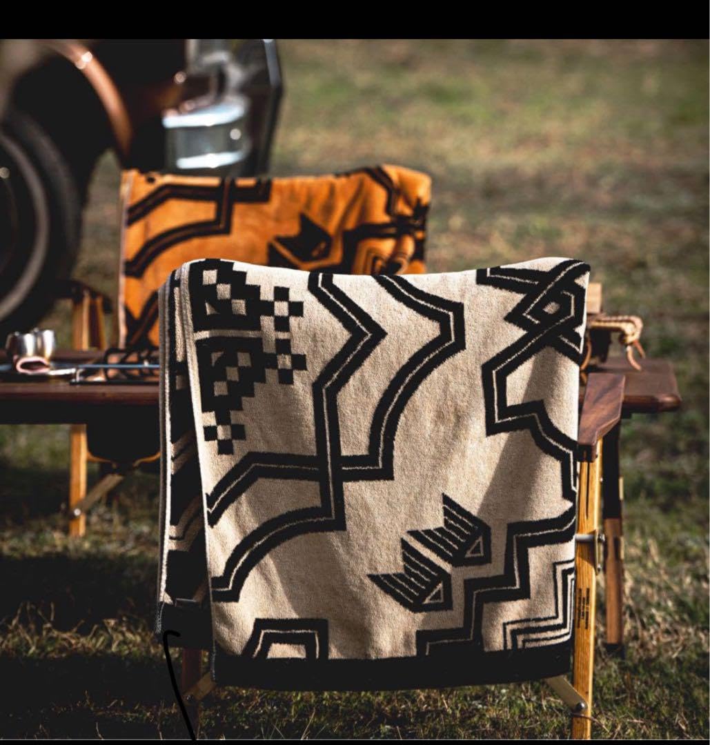 新品【kakemono OLD MOUNTAIN koti キャメル カケモノ】