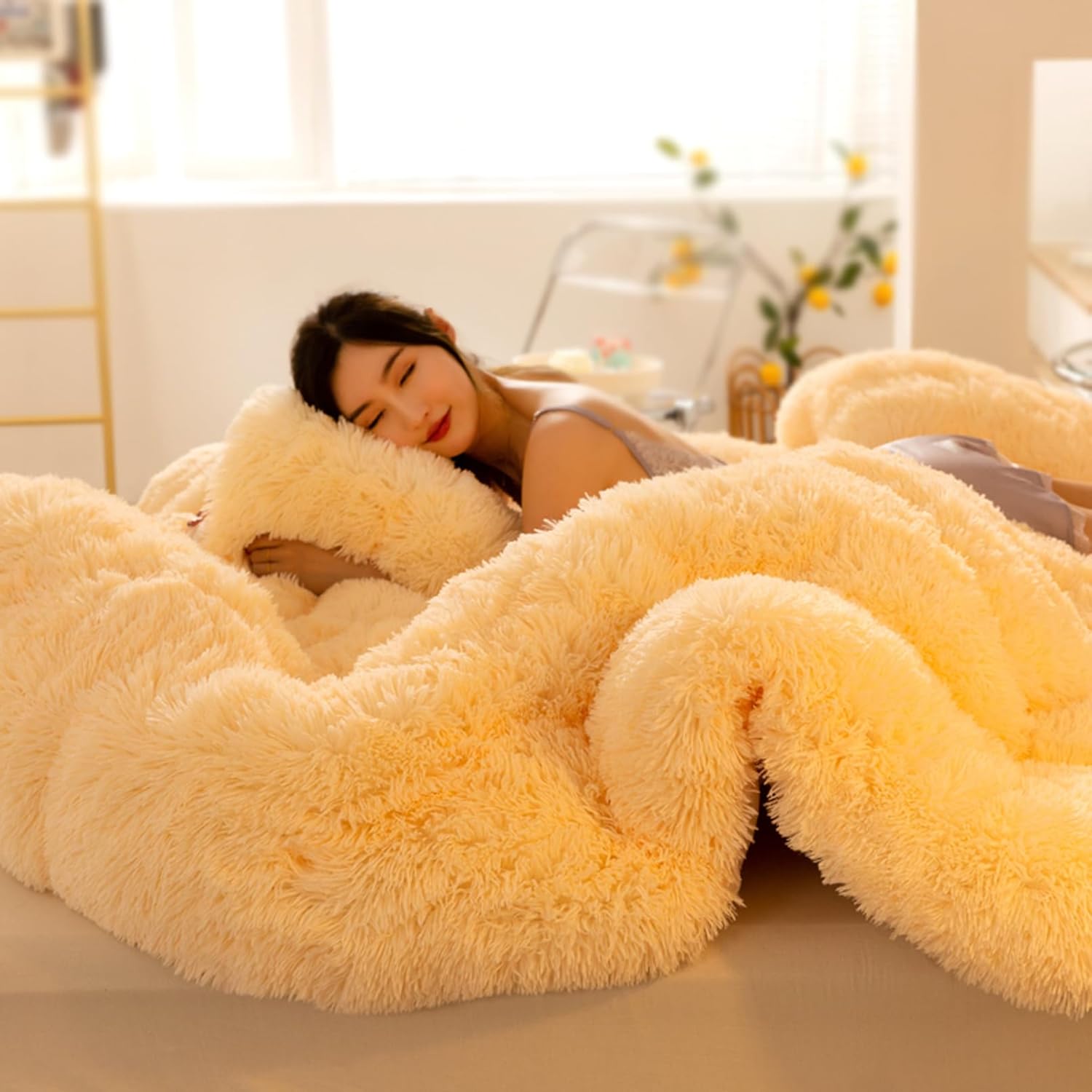 AETVRNI Luxury Thick Fluffy Faux Fur Comforter,Big Heavy Warm Winter Comforter Set,Modern Casual Ultra Soft Thick Blanket All Season Plush Shaggy Bedding 1 Piece,Yellow,Twin - Image 5