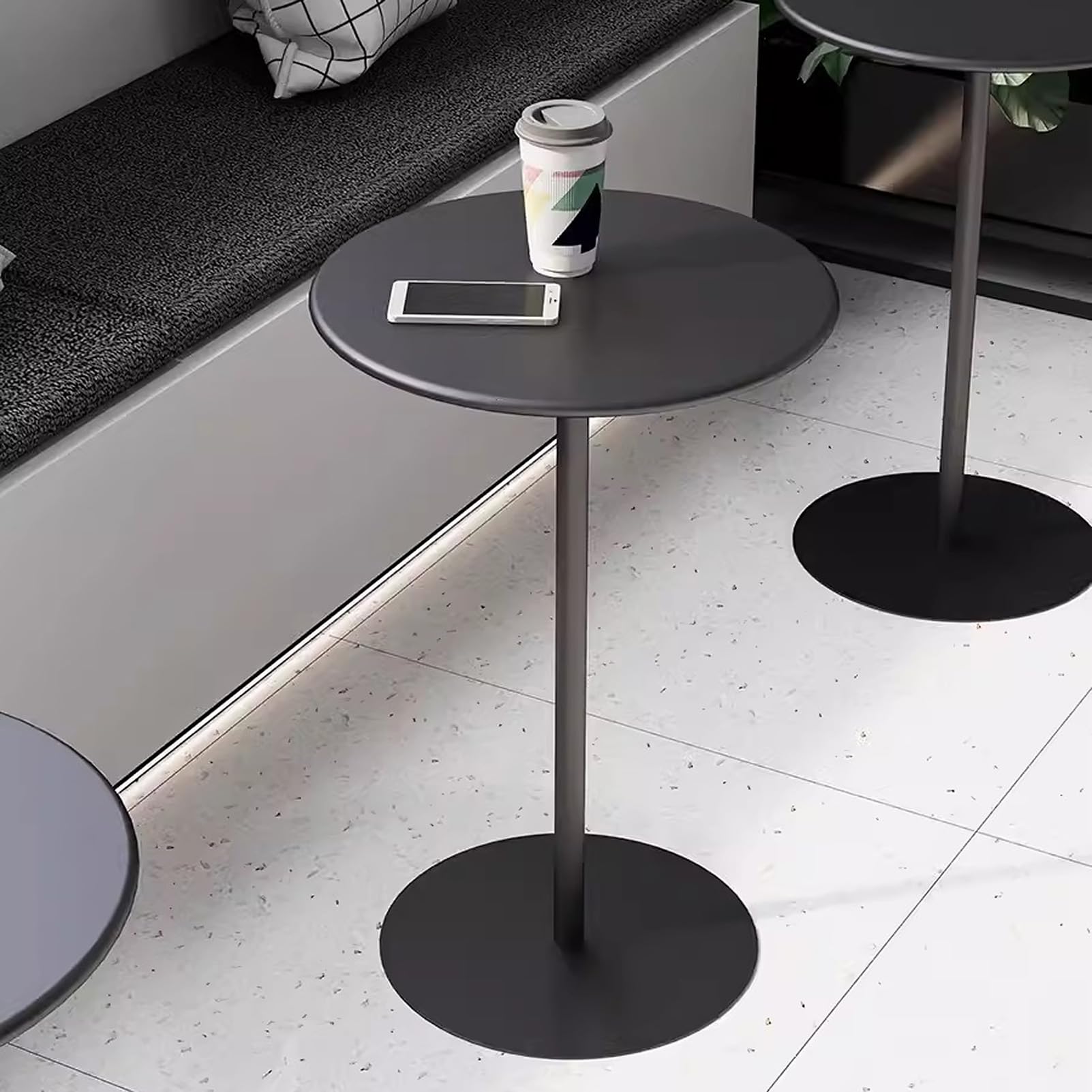 Piccolo tavolo rotondo da bar alto con robusta base in metallo, salvaspazio, tavolo da pranzo per cucina, arredamento moderno per la casa, ideale per piccoli spazi