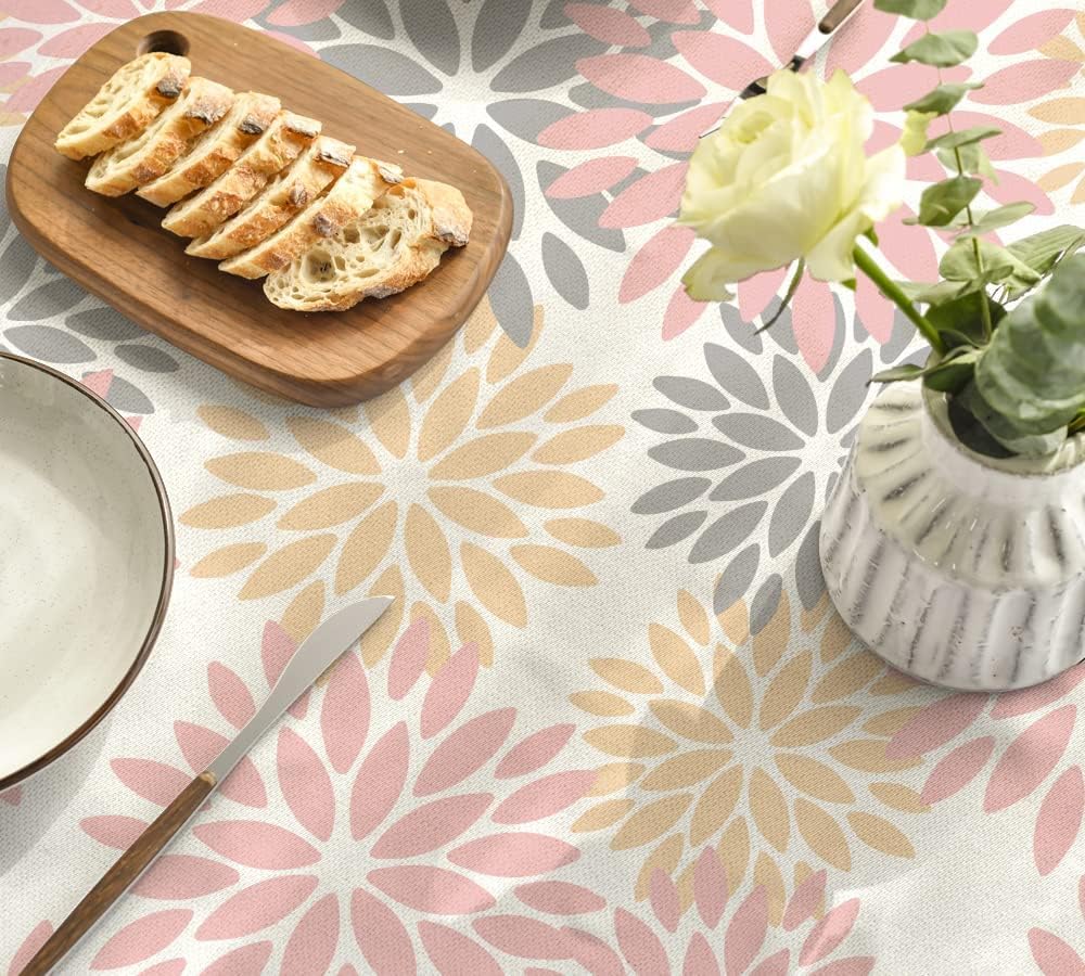 Rechthoekig wasbaar polyester tafelkleed met jacquard tafellinnen ornamenten. Het... | bol Rechthoekig wasbaar polyester tafelkleed met jacquard tafellinnen ornamenten. Het... | bol