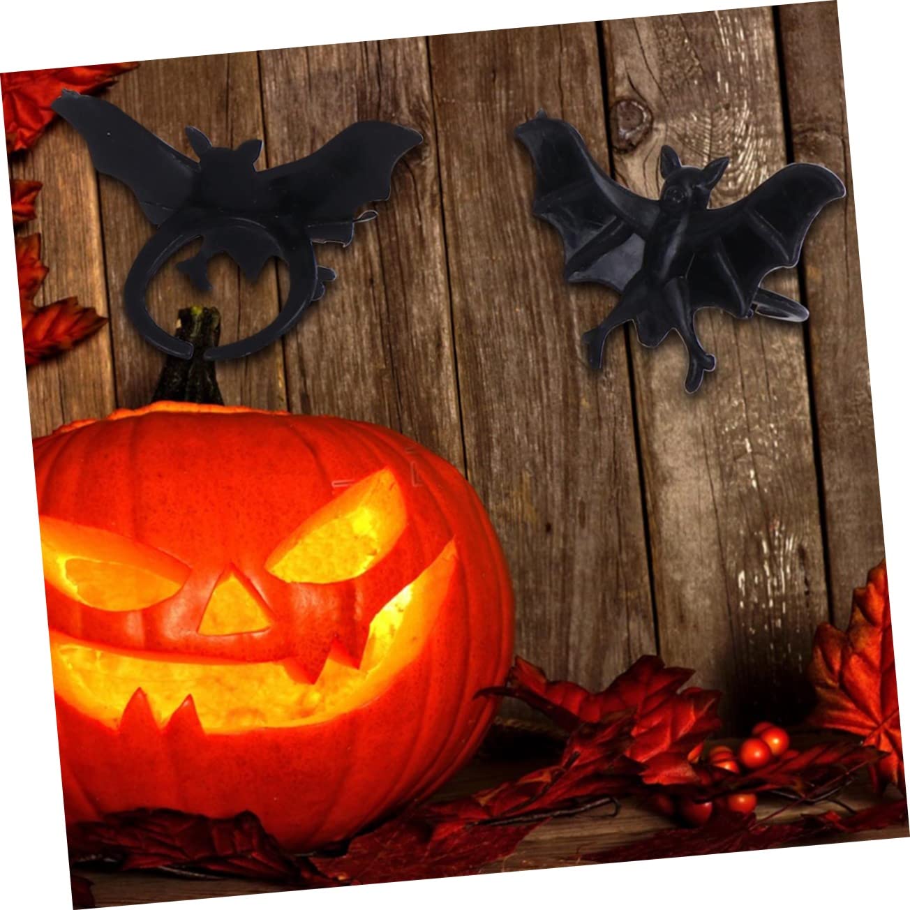 Abaodam 50pcs Halloween Bat Ring Toys Flashing Ring Decor for Boys and Girls Skull Design Random Color