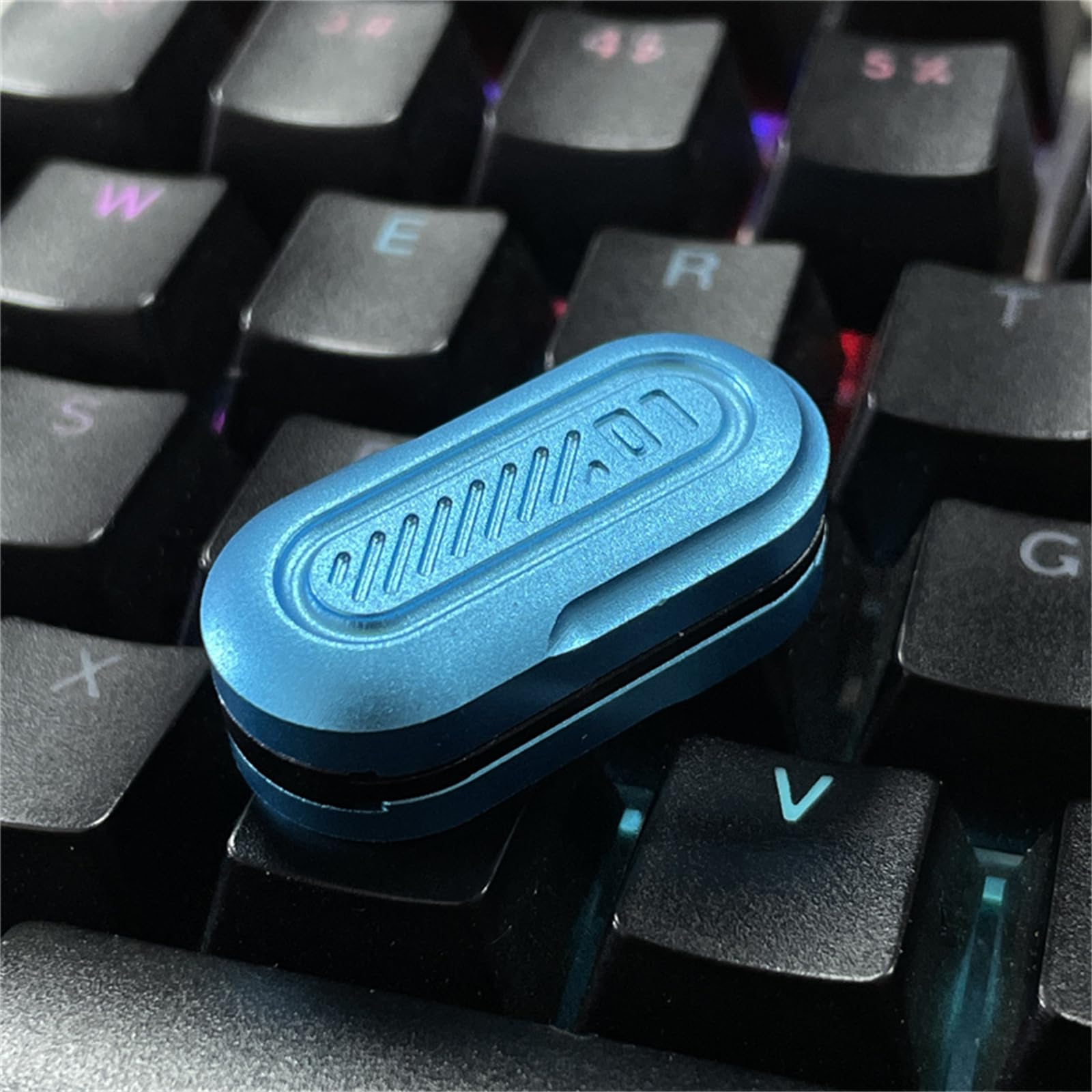 リ*メ様 「正規品」TK EDC Pea Pod MINI Zr製　フィジェット 正規品」TK EDC Pea Pod MINI Zr製 フィジェットトイ - メルカリ