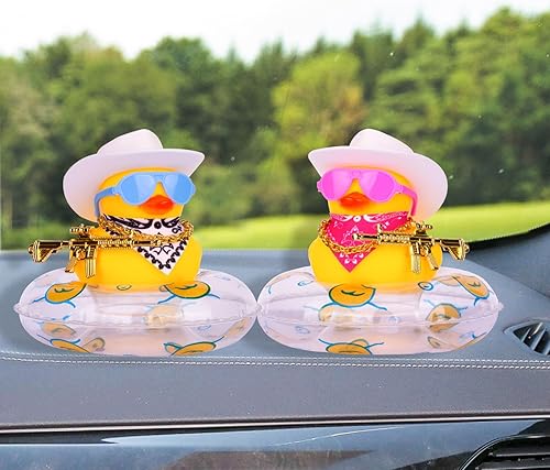 Miniatura 6 de Anillo de natación de pato vaquero para decoración de tablero de automóvil, accesorios de decoración de pato de goma con mini anillo de natación,