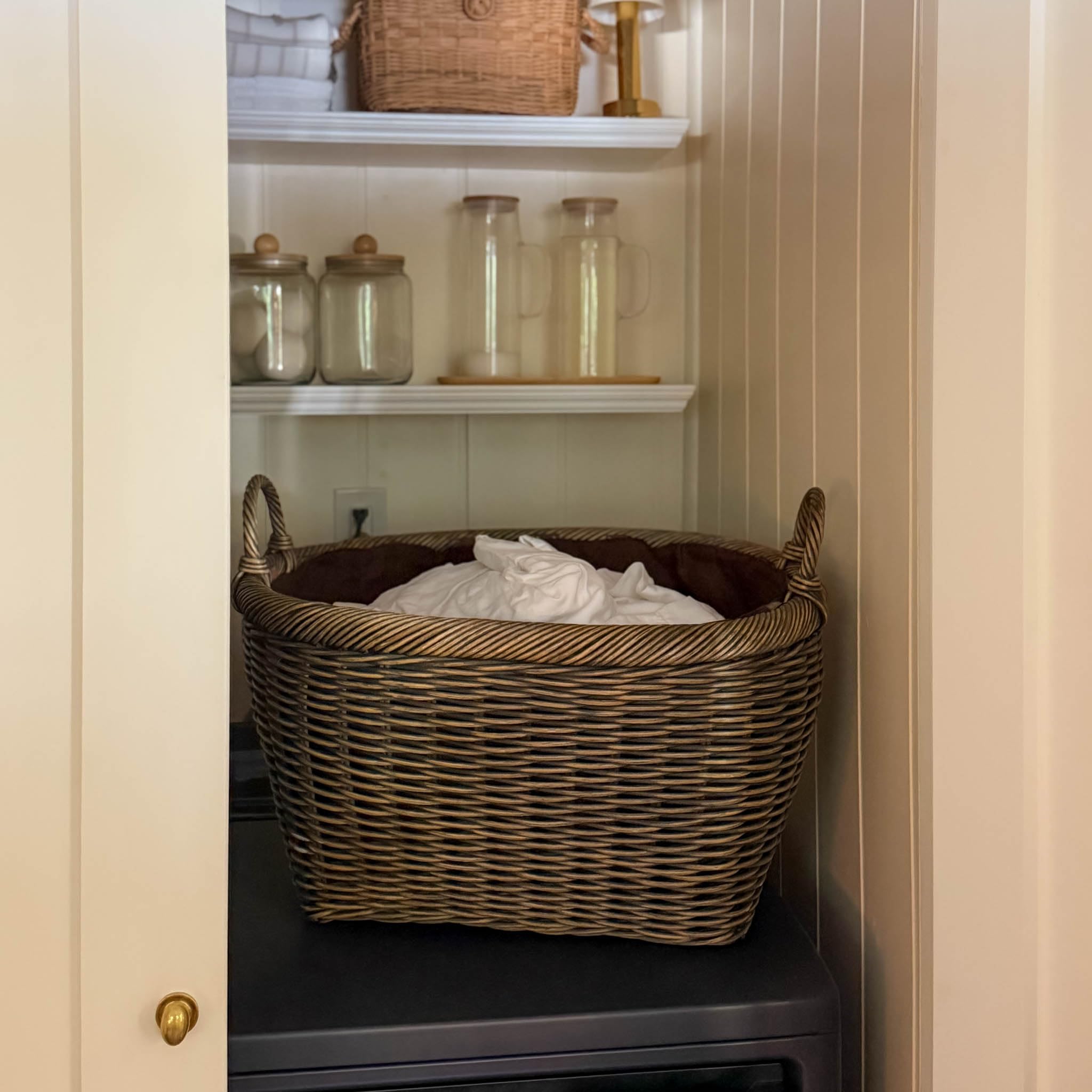 Amazon.com: The Basket Lady Oval Wicker Laundry Basket, 25 in L x