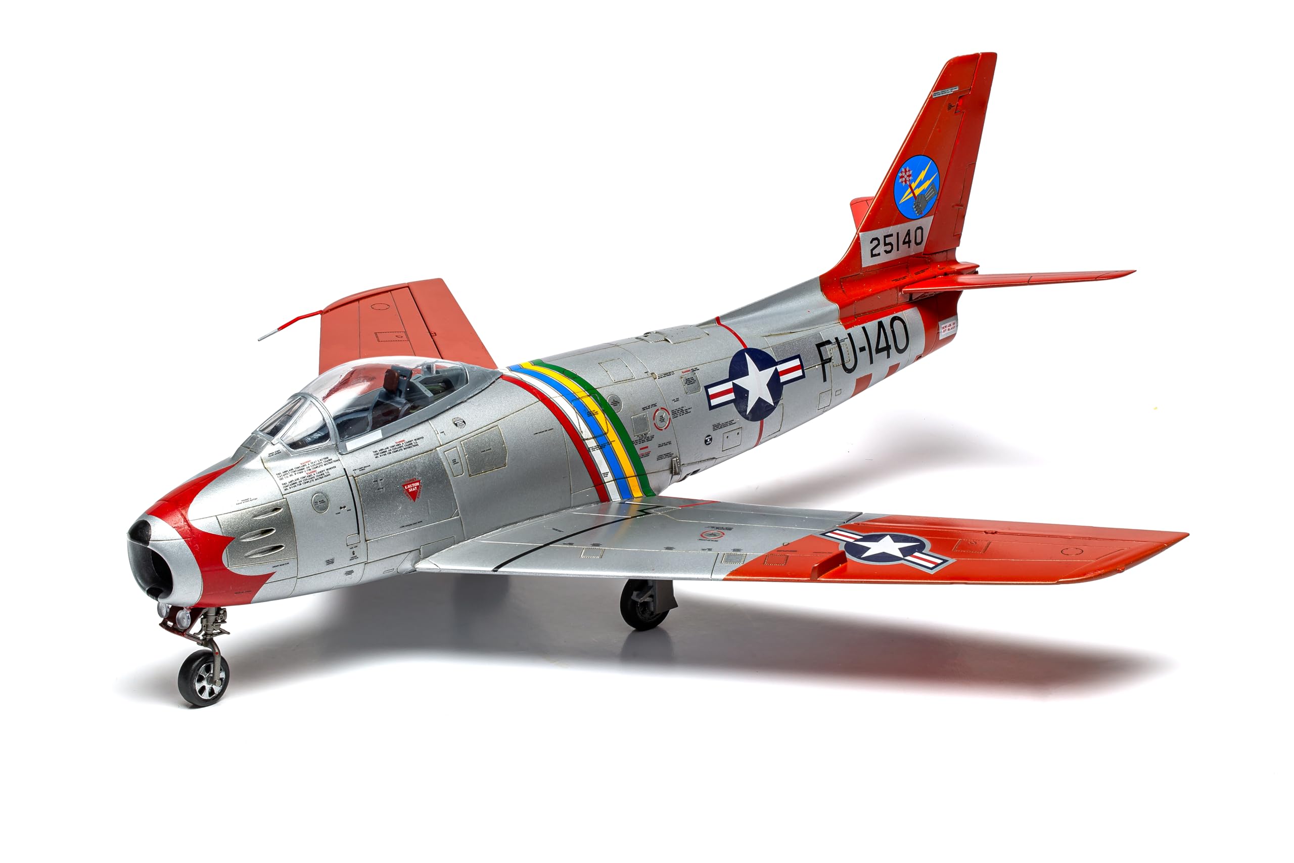 Airfix Standard Model Set - A08111 North American F-86F Sabre Model Building Kit - Plastic Aircraft Kits for Adults & Children 8+, Includes 166 Pieces - 1:48 Scale