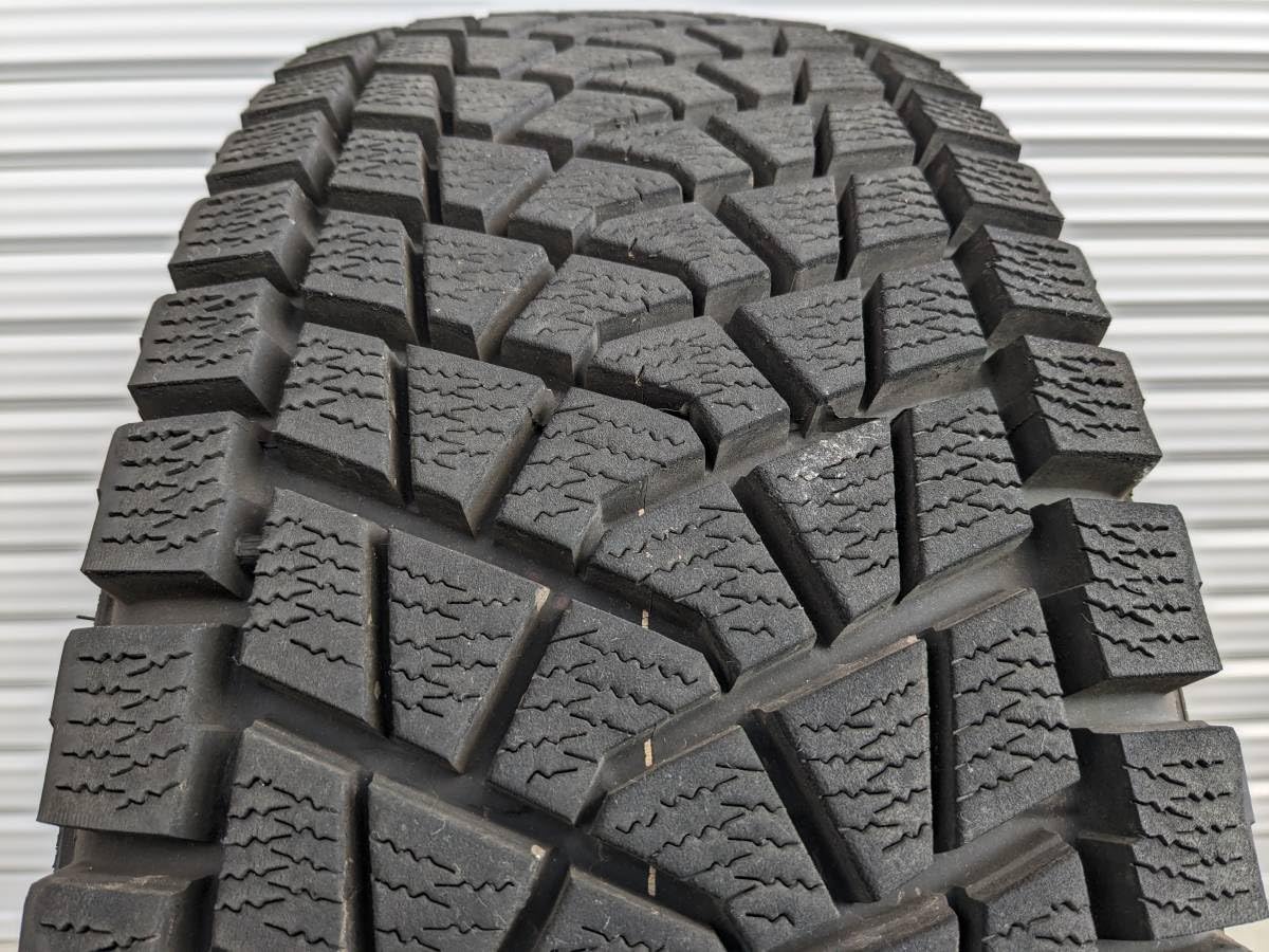 BS BLIZZAK DM-Z3 31X10.50R15LT 6PR 15インチ スタッドレス 4本 2013 