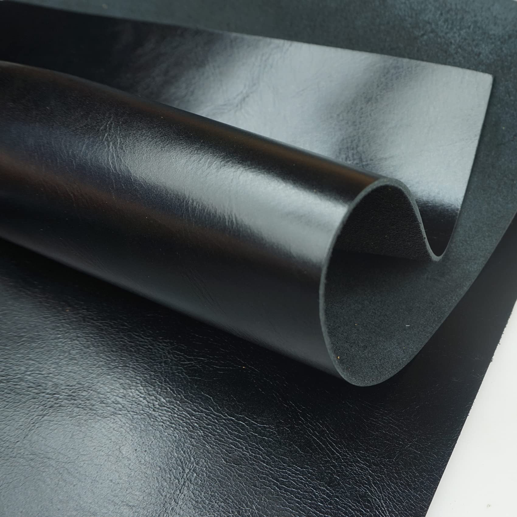 5-6 oz (2,0 mm) de espesor, cuero encerado de piel de vacuno precortado para herramientas, fundas, hoja de cuchillo, tallar, grabar, estampar, teñir (negro brillante, 30,5 x 121,9 cm)