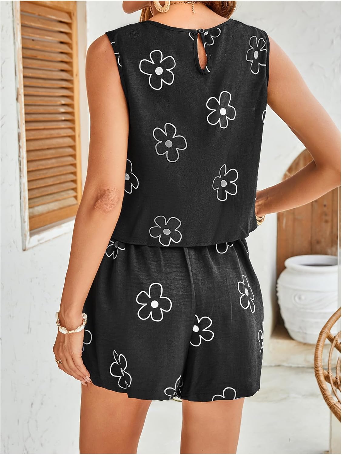 OYOANGLE Women's Summer Vacation Outfits 2 Piece Floral Tank Top and Shorts Dressy Lounge Set - Image 2