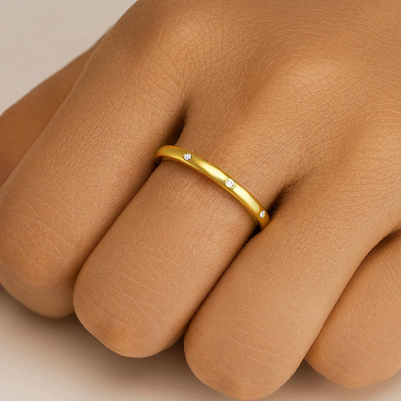 Anillo de compromiso de oro amarillo de 9 K/14 K con moissanite blanco y redondo con moissanite blanco