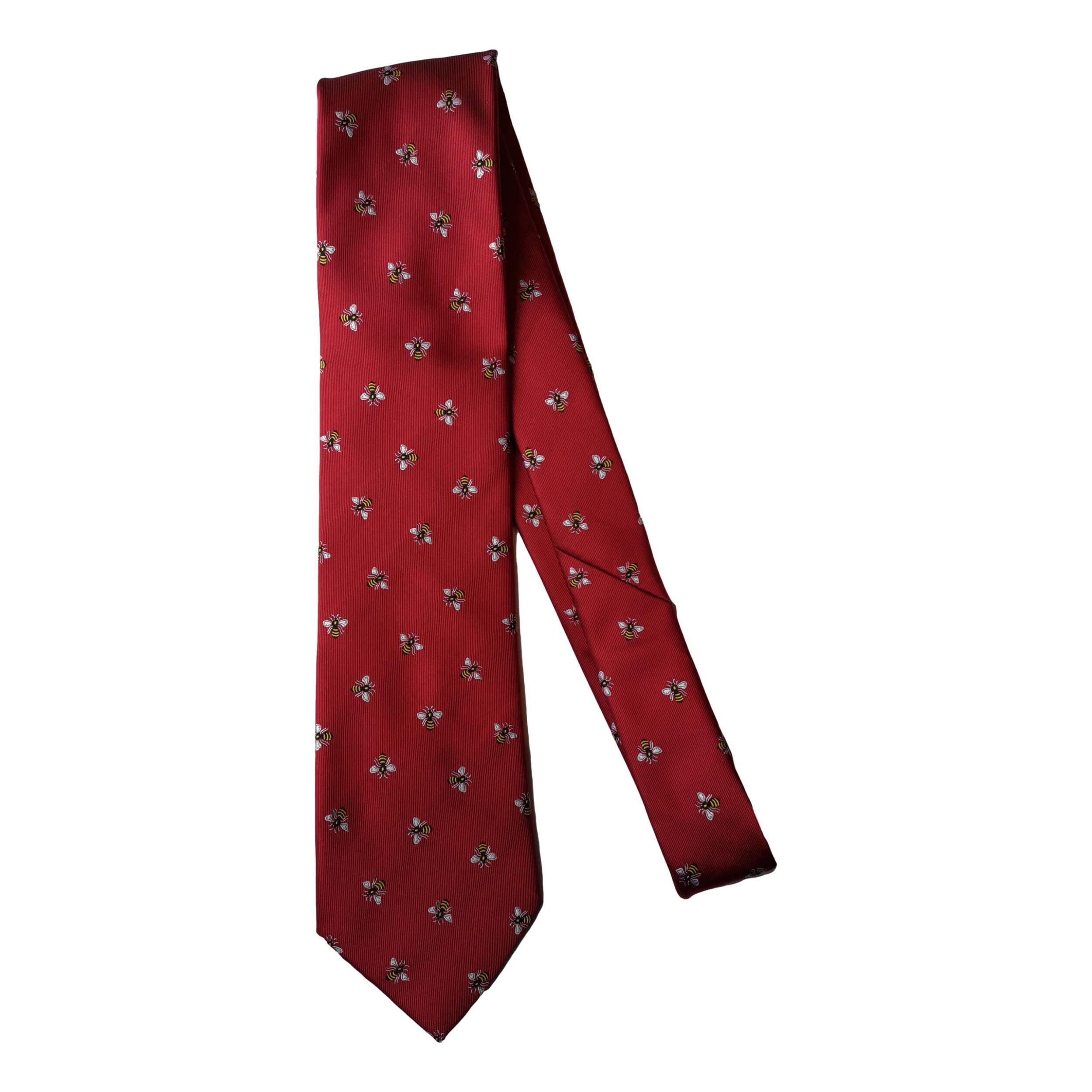 Honey Bees on red Sleeved 100% Micro Fibre Classic Tie