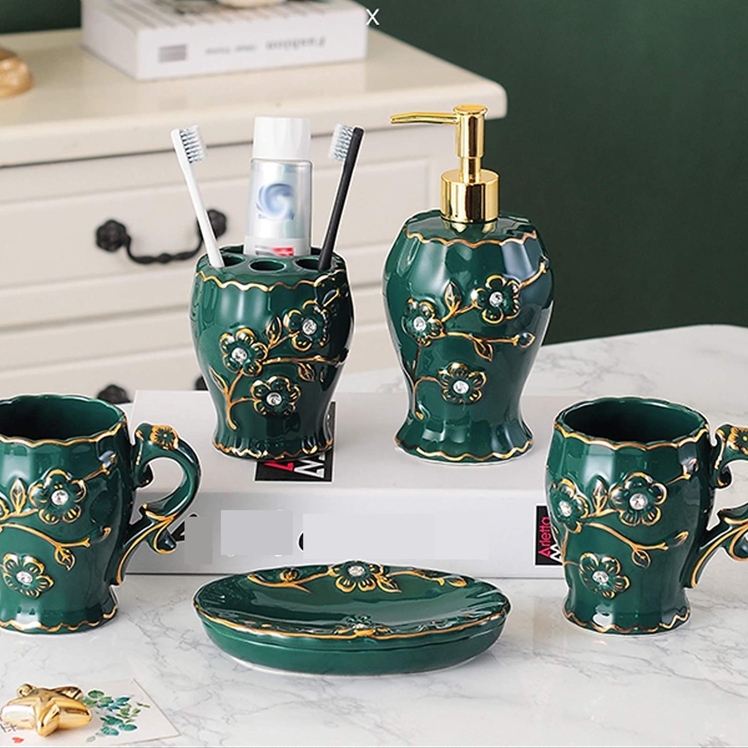 Badzubehör Set Badezimmer Set Bad-Accessoires-Set Badezimmer-Zubehör-Set, Dunkelgrünes, Luxuriöses Keramik-Badeset Mit Geprägtem Muster Für Einzugsgeschenk Badezimmer Zubehör Set Badezimmerzubehör-Set