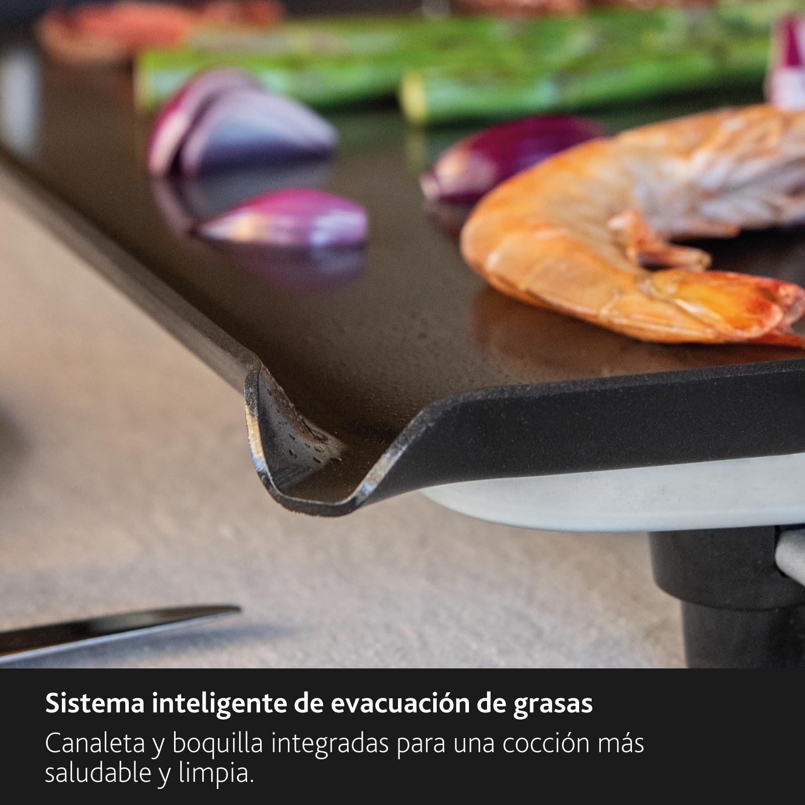 BOSKA Plancha Eléctrica Pro - Plancha para Cocinar XXL 2200 W | Plancha de cocina grande con revestimiento cerámico sin PFAS, asas de roble y superficie amplia para compartir.