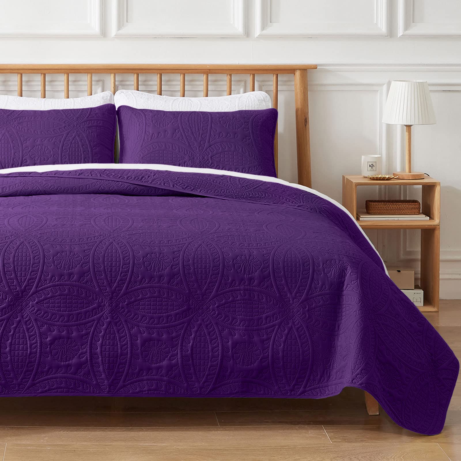 VEEYOO 3 Pieces Bedspread Oversized Queen - Ultrasonic Embossing Lightweight Quilt Set, Soft Microfiber Reversible Coverlet for All Seasons (Purple, 1 Bedspread, 2 Shams)