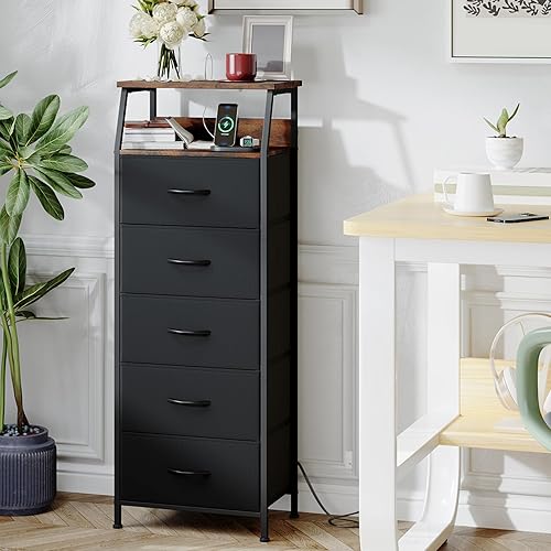 Miniatura 8 de Somdot Mesita de noche negra con estación de carga y luz LED para dormitorio, cómoda alta de 5 cajones con contenedores de tela para mesita de
