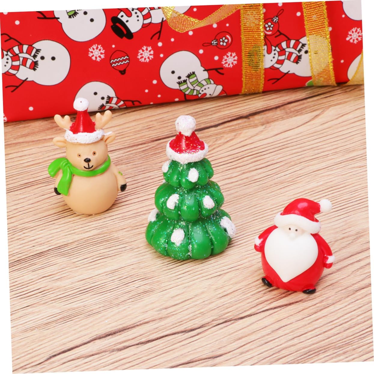 Unomor 13pcs Xmas Decor Christmas Decor Micro Landscape Decoration Christmas Snow Decorations Decor Snow Globes for Children Toy Desktop Ornament Desktop Decoration