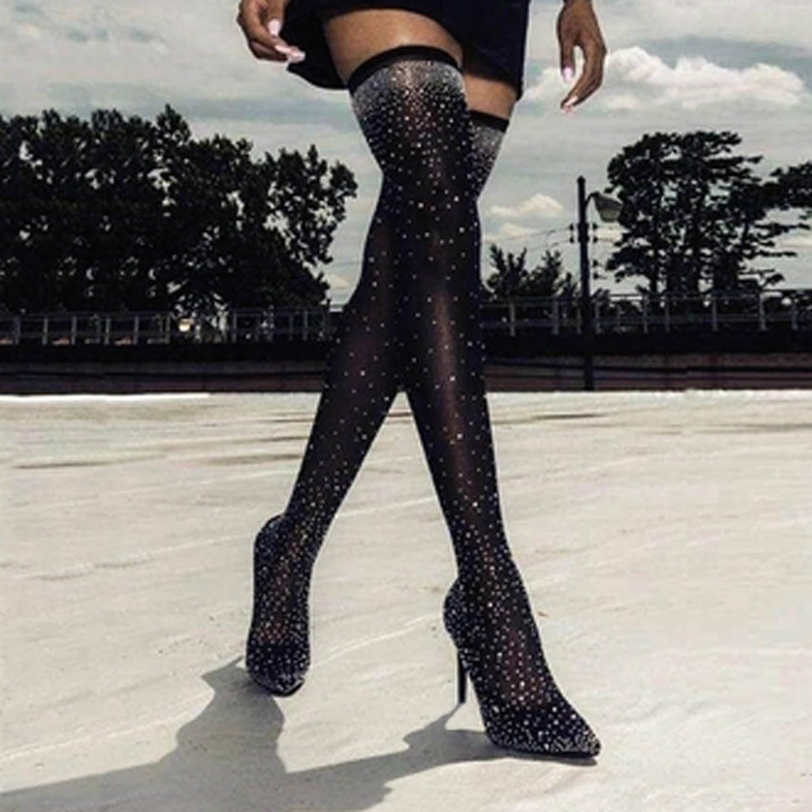 Damen-Kniehohe Stiefel mit Glitzernden Diamanten 7cm Absatz Elegante High-Heel-Stiefel für Party Abend Luxuriöse Spitzenverzierung Robustes Obermaterial