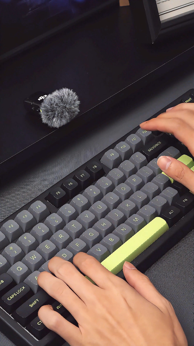 Amazon | MechLands Blade101 ワイヤレスゲーミングキーボード