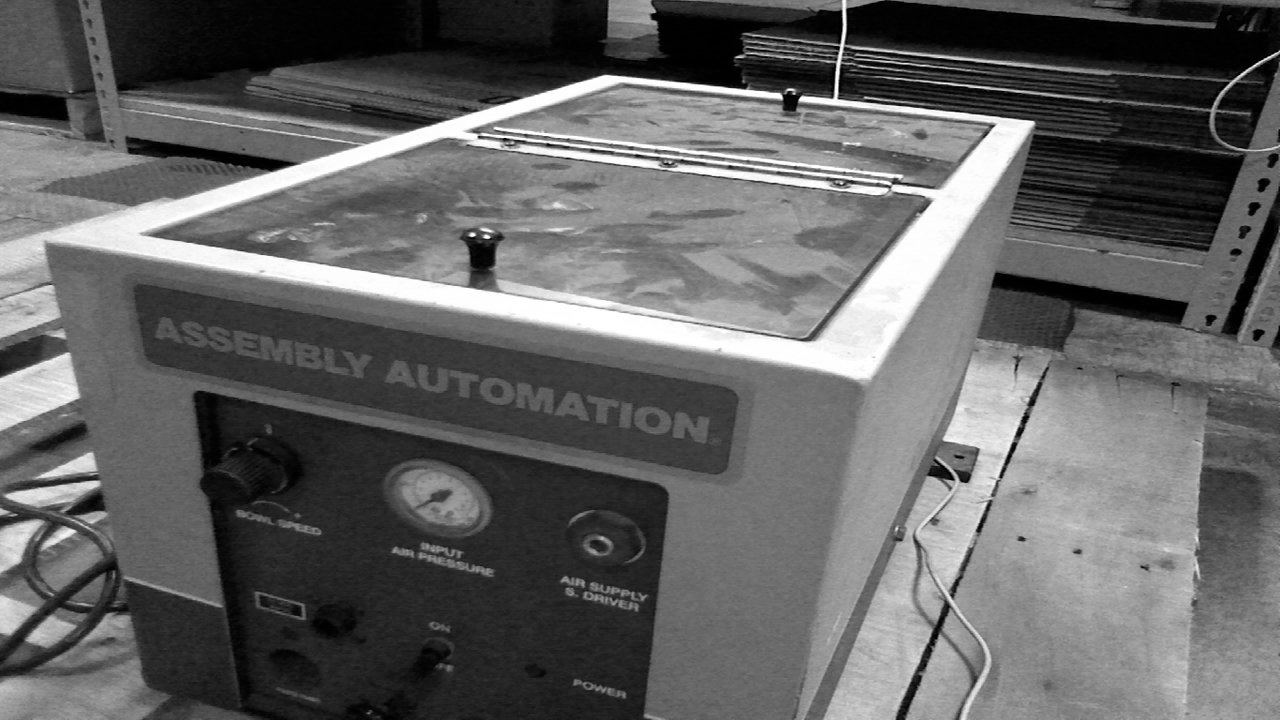 Sa-1.5 Screw Feeder Feeds Up To 60 Screws Sa-1.5