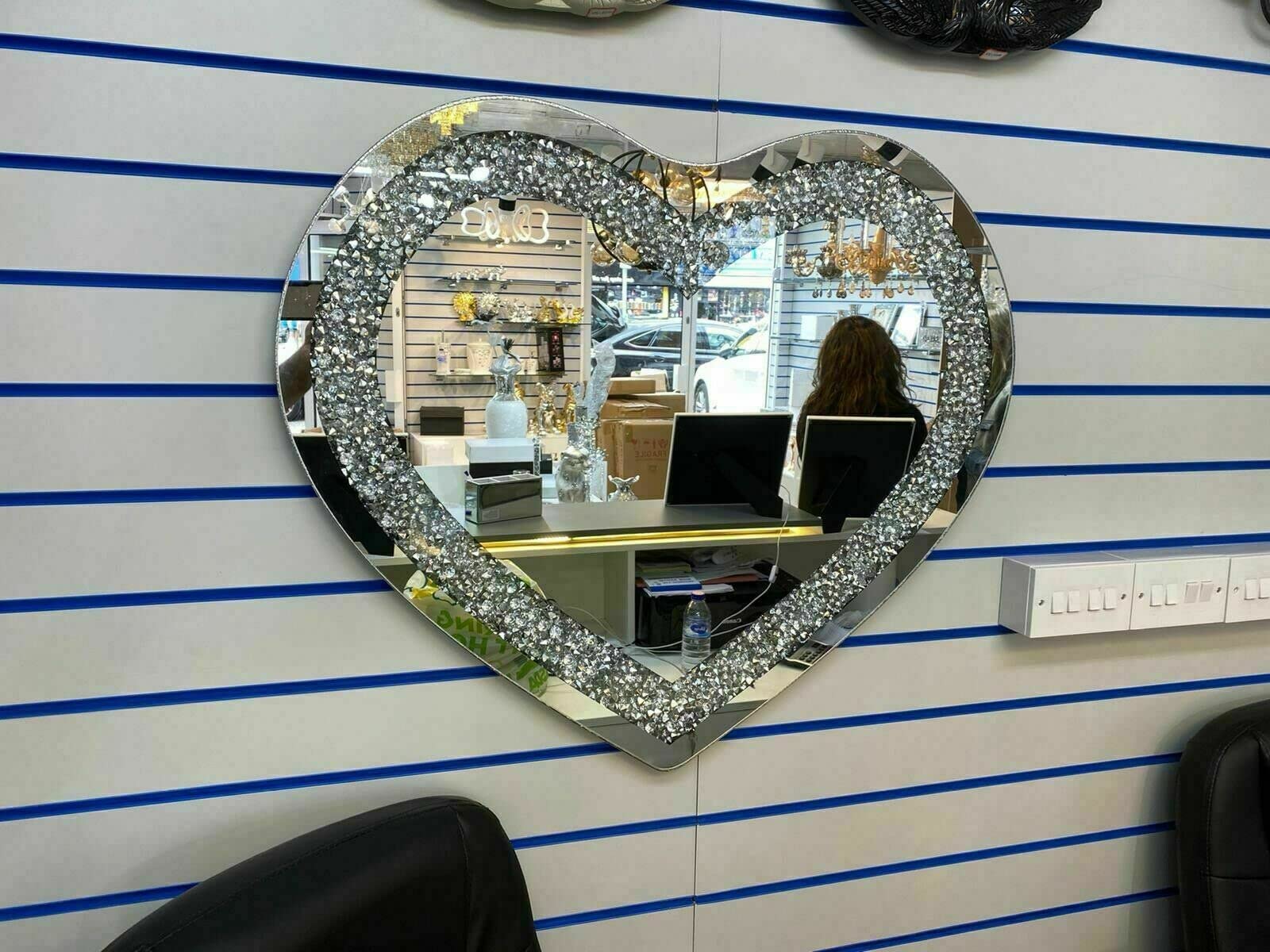 Biznest Silver Heart Shape 80Cm X 70Cm Crushed Diamond Crystal Glass Frame Beveled Wall Mirror Bling Room Decoration Ideas New Eye Catching Design
