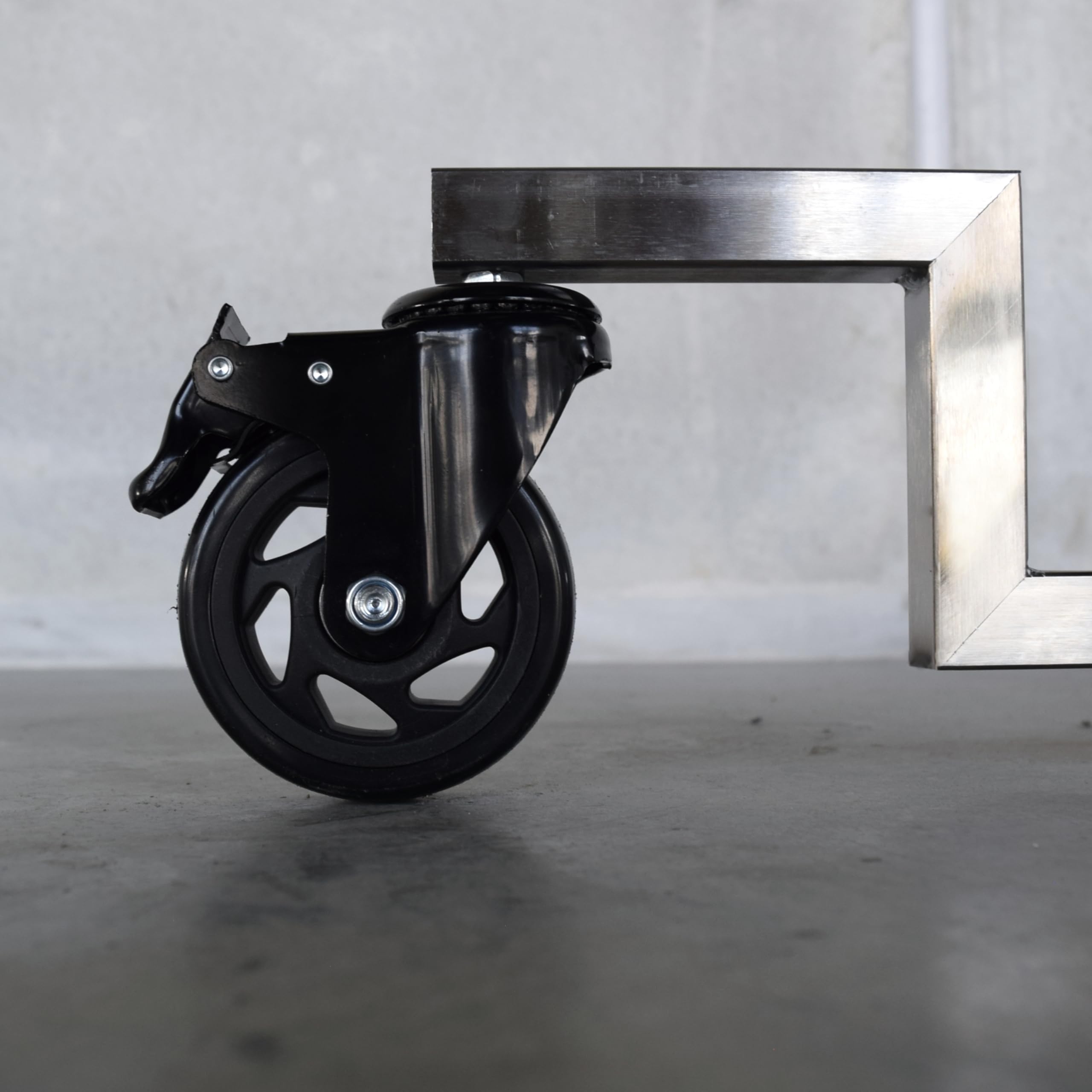 Grillrost.com Das Original Chariot en INOX pour tonneaux à feu - Rends Ton tonneau à feu Mobile