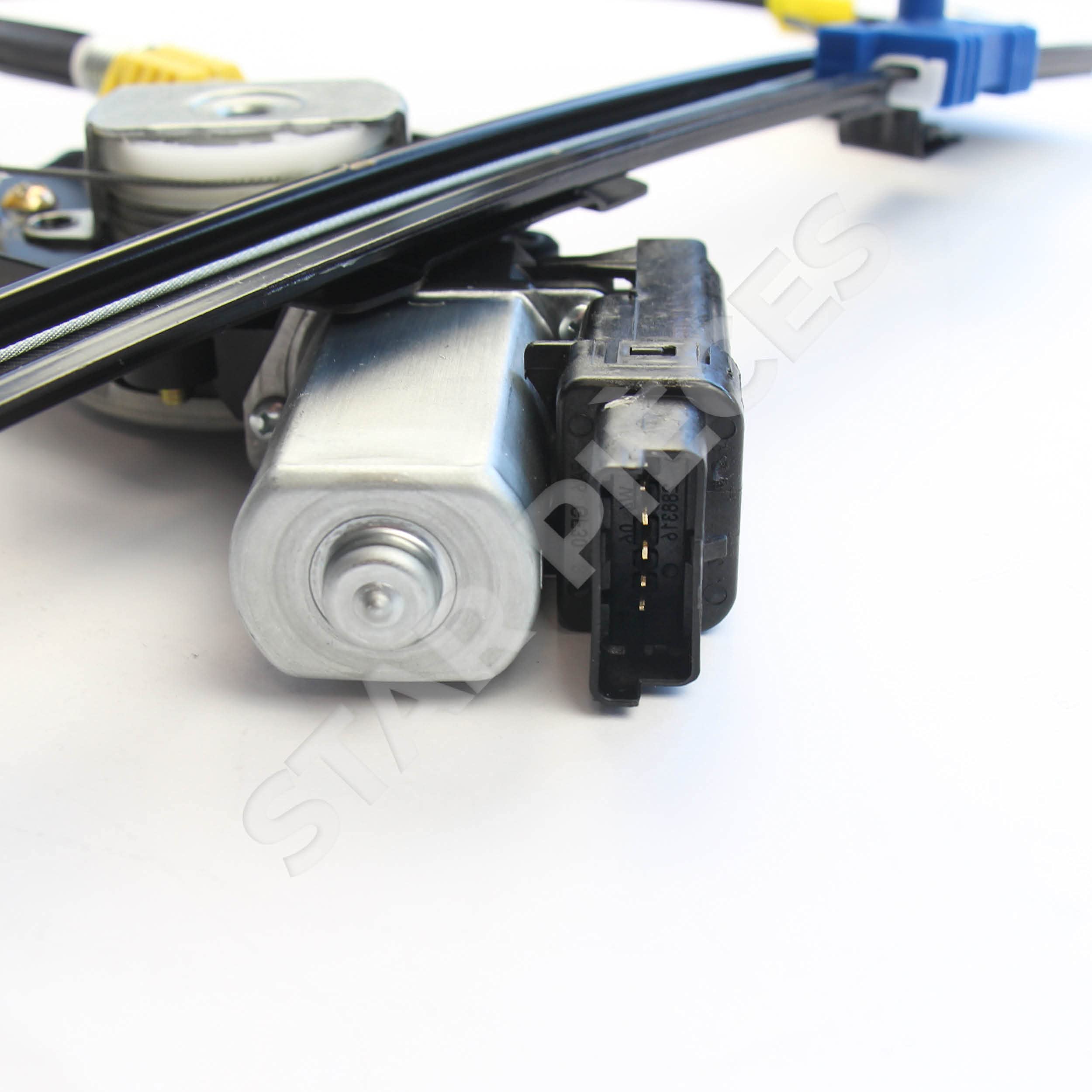 STARKIT PERFORMANCE Elevalunas compatible para Laguna 2 (2001-2007) CON MOTOR | DELANTERO DERECHO (pasajero) 8200722834, 8200000938