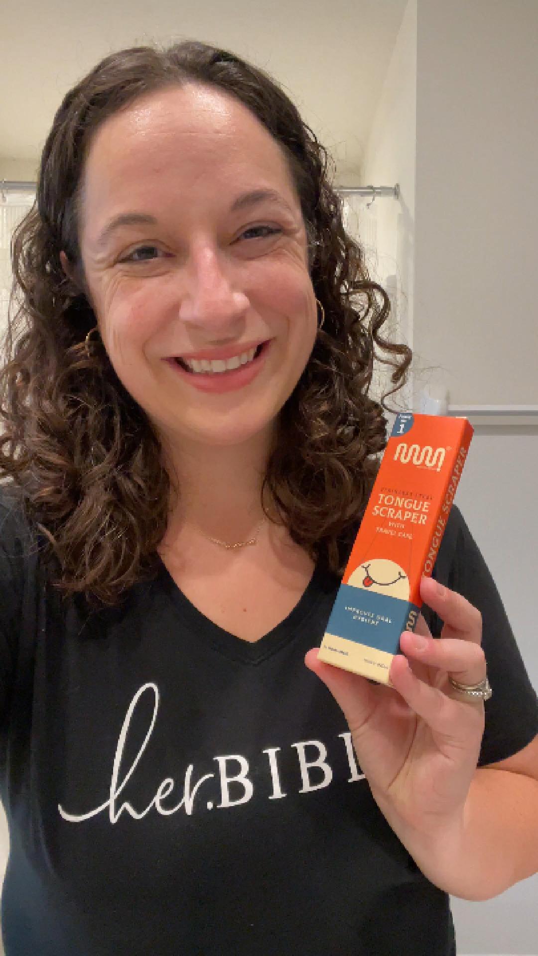Watch How to use the MasterMedi Tongue Scraper on Amazon Live