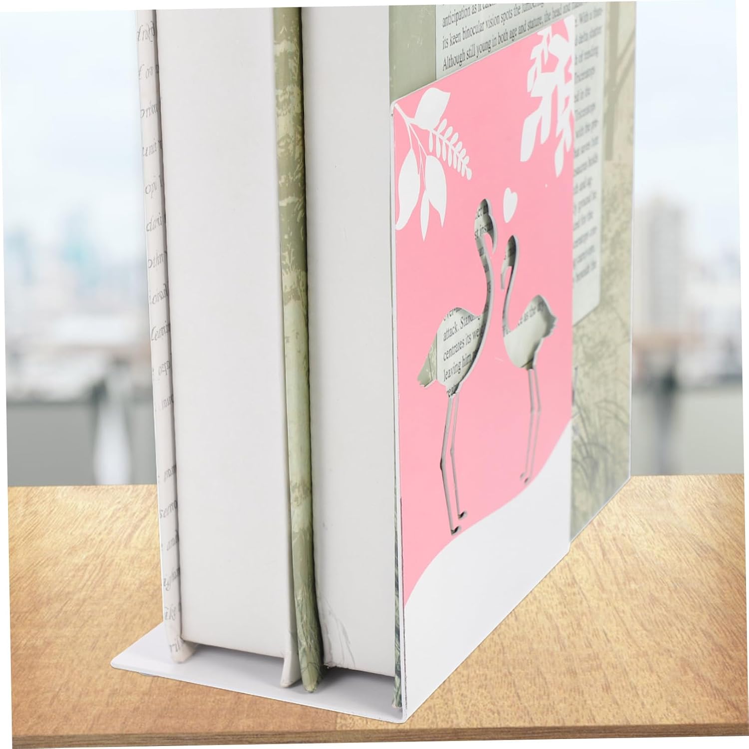 Amosfun 2pcs Flamingo Metal Bookends Cute Iron Art Book Stopper for Desktop Organizer Tidy Your Books Files and Magazines Home Office Decor