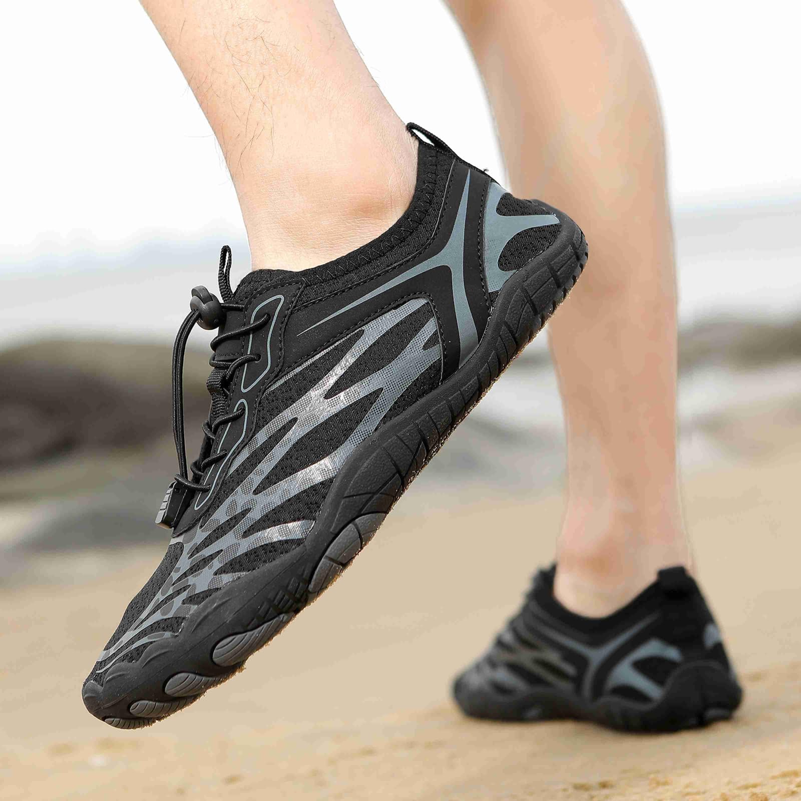 Générique décontractées pour Hommes Chaussures de Marche Course et randonnée à Enfiler Basses légères Respirantes Confortables antidérapantes Portables avec Shorts Jeans et Pantalons Toutes Saisons
