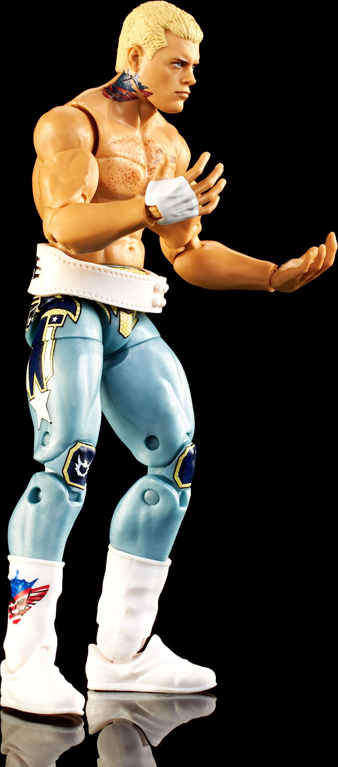 Mattel WWE Top Picks Action Figure, pezzo da collezione di Cody Rhodes The American Nightmare di 15,2 cm con 14 punti di articolazione e aspetto realistico