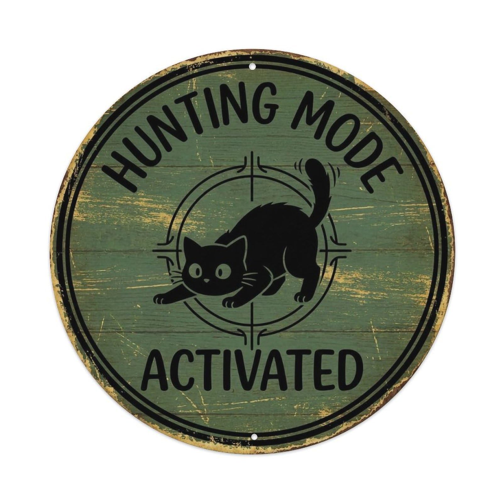 Cat Hunting Mode Round Wall Hanging Metal Tin Sign