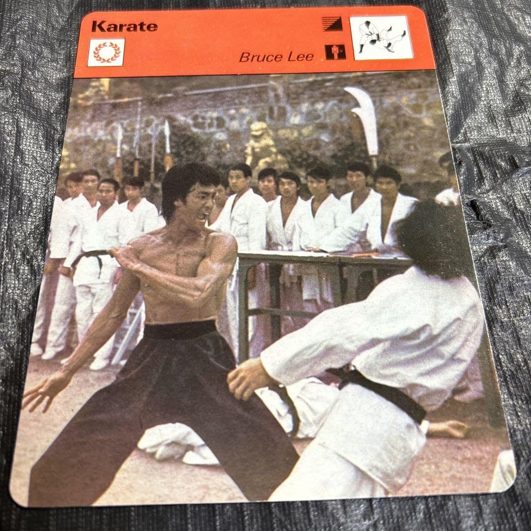 Amazon.co.jp: 1977 Sports Caster Card ブルース リー 空手 レア 