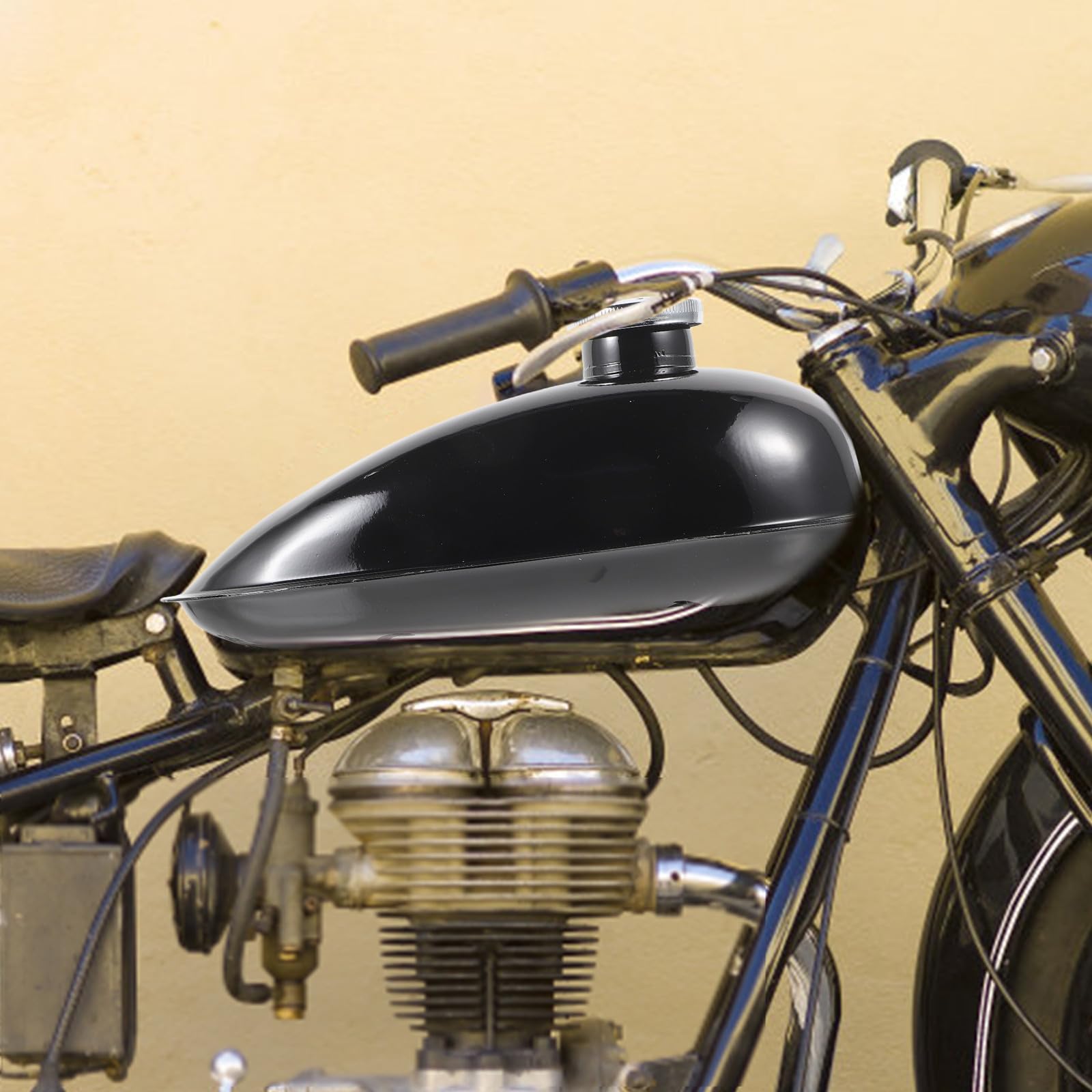 Petit Réservoir D'essence Moto en Fer 2 Litres Antirouille pour Mini-moteur 49cc 66cc 80cc, Réservoir de Gaz Étanche et Résistant, Accessoire Compatible Moto Sportive