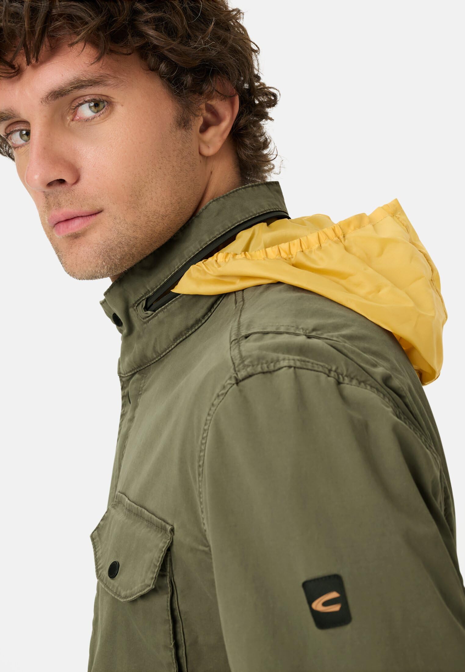 camel active Herren Blouson mit rollbarer Kapuze
