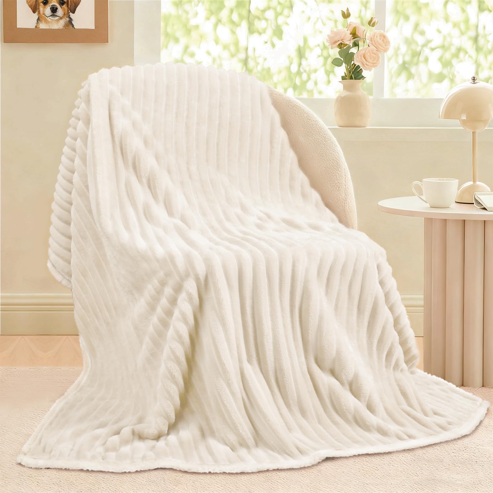 luciphia Manta Impermeable Lavable,Manta de Felpa para Mascotas Adecuada para Gatos,Perros y Cachorros,Manta para Perros Medianos y Grandes Que Protege Colchones y Sofás,Beige 145 * 165cm