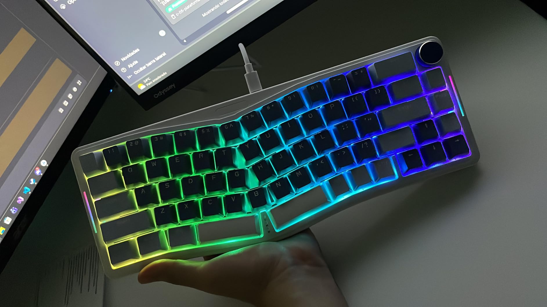 ATTACK SHARK AKS068 Wired Mechanical Gaming Keyboard 65% Alice Layout ...
